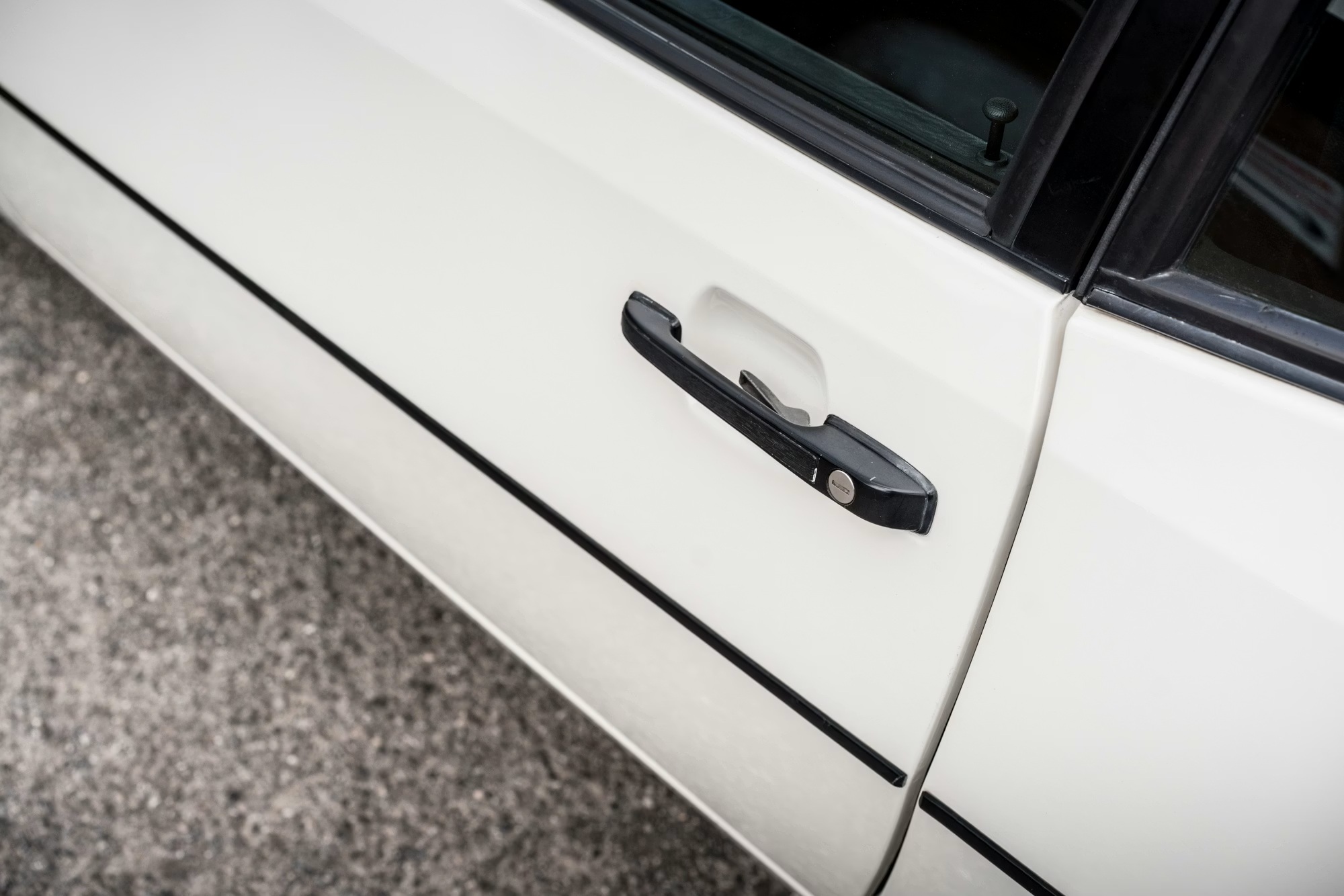 1986 Porsche 924 S in White