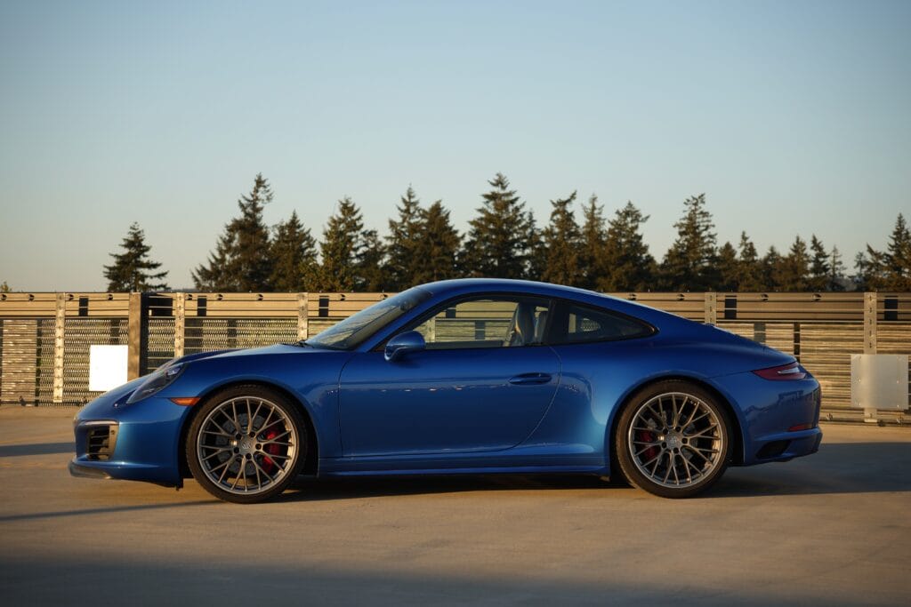 2017 Porsche 991.2 Carrera 4S Coupe In Sapphire Blue Metallic
