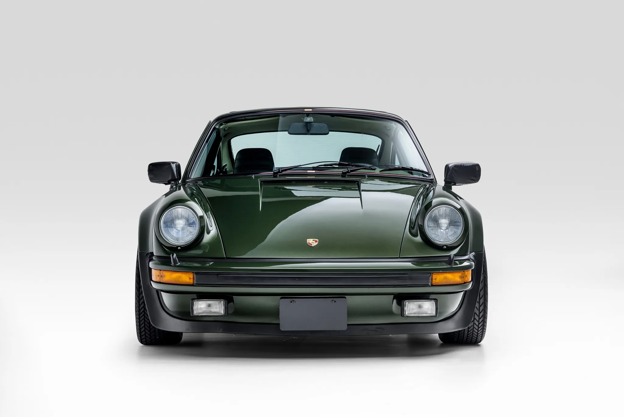 1977 Porsche 930 Turbo Carrera in Metallic Green
