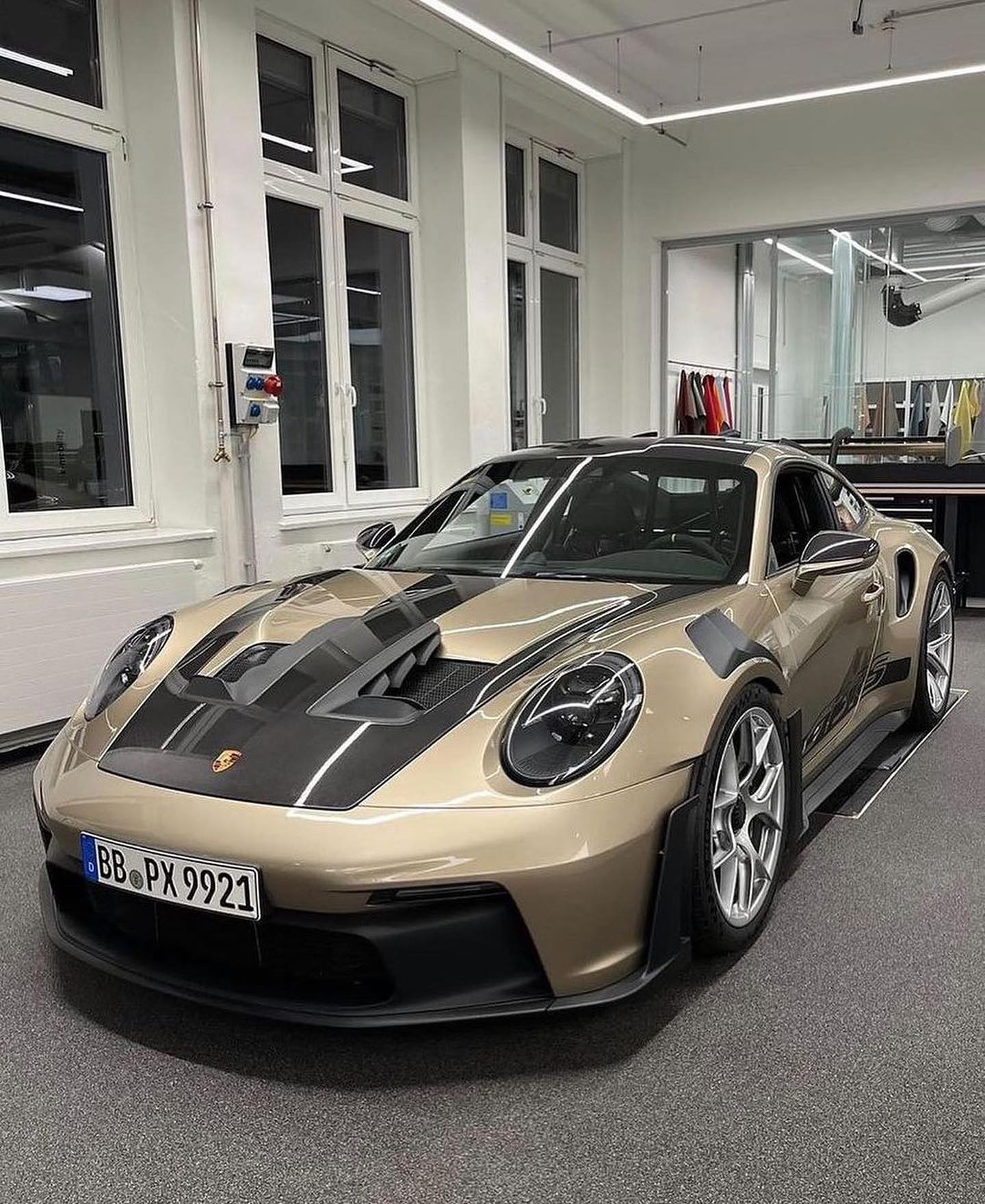 2023 Porsche 911 GT3 RS in Gold Bronze Metallic