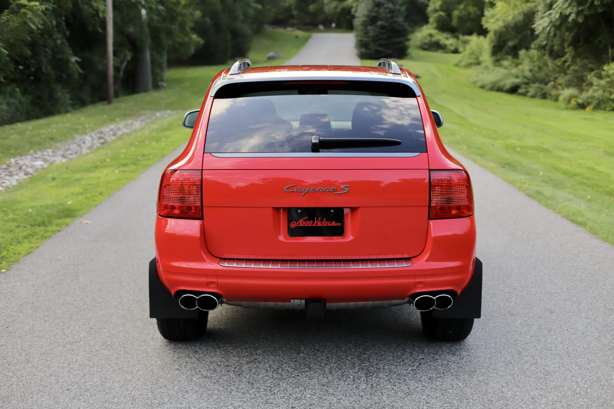 2006 Porsche Cayenne S Titanium Edition in Pure Red