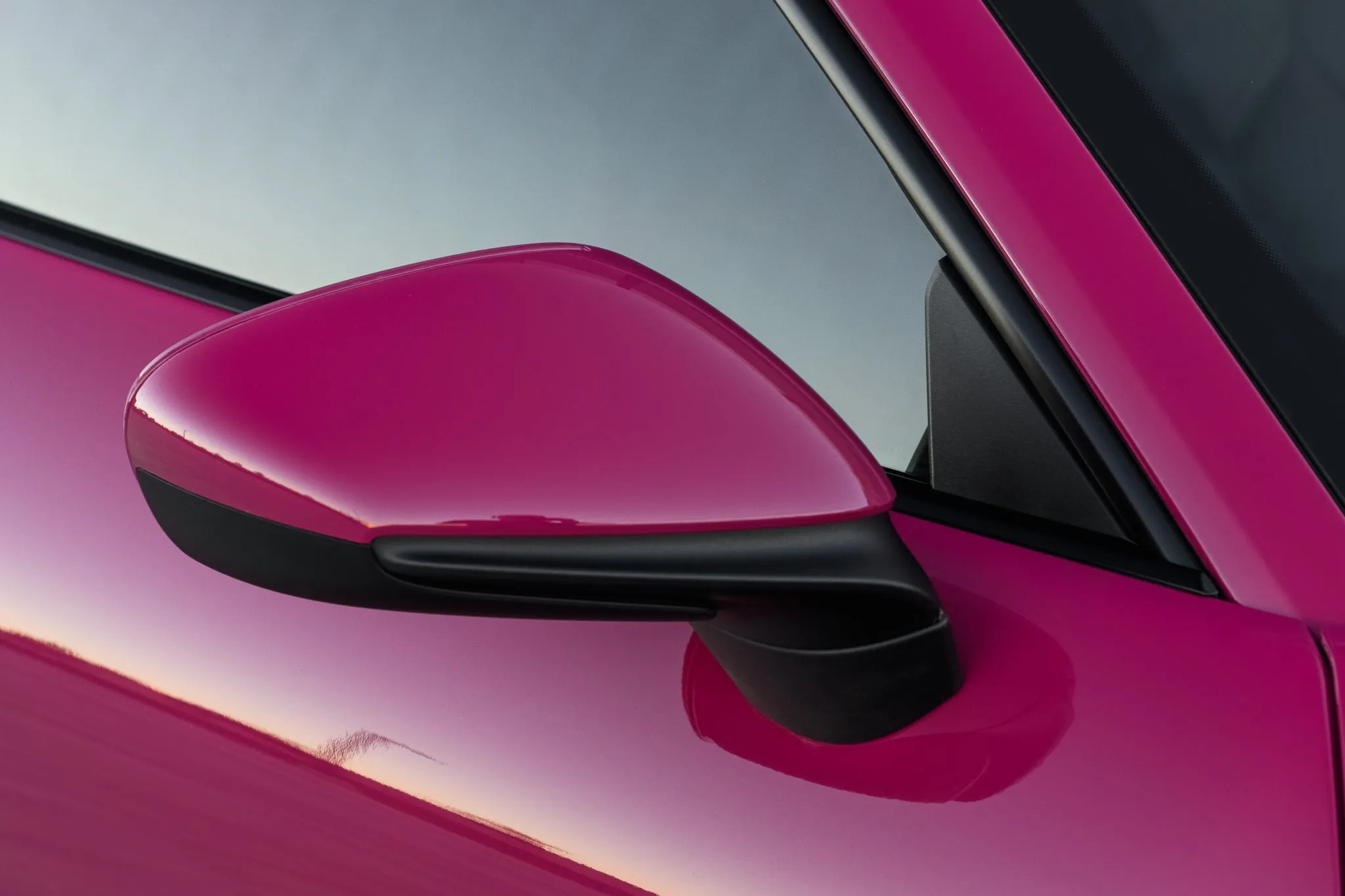 2022 Porsche 911 GT3 Touring in Ruby Star