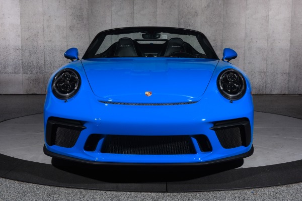 2019 Porsche 911 Speedster in Voodoo Blue