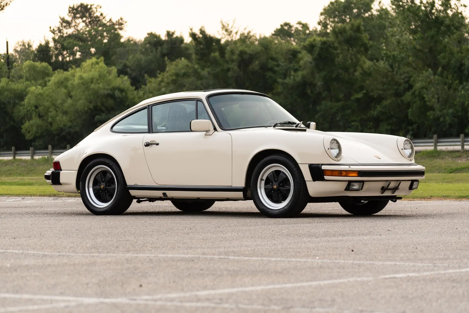 1985 Porsche 911 Carrera in Pastel Beige