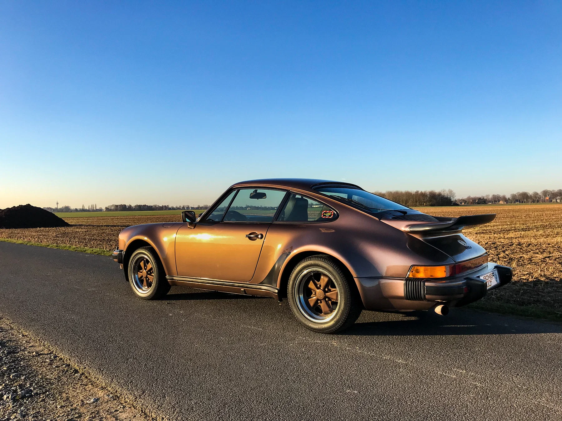 1976 Porsche 911 Turbo 3.0 in Brown Copper Diamond