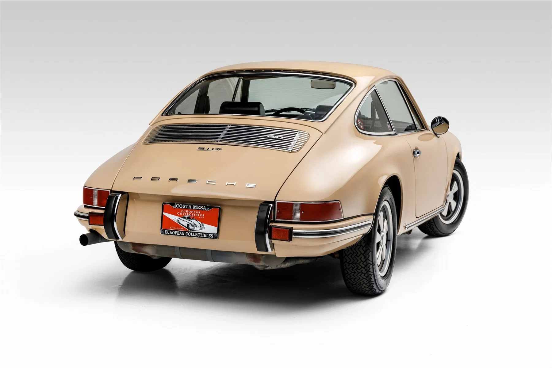 1969 Porsche 911 T In Sandbeige