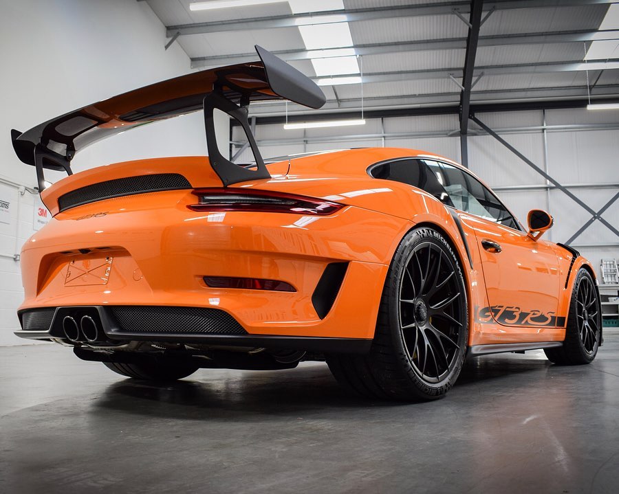 2019 Porsche 911 GT3 RS in Pure Orange
