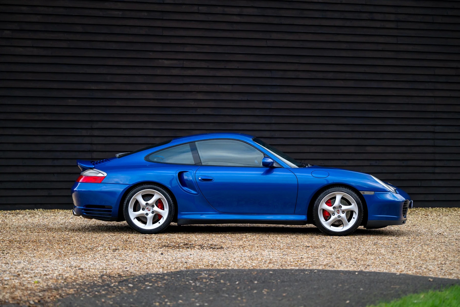 2002 Porsche 911 Turbo in Cobalt Blue Metallic