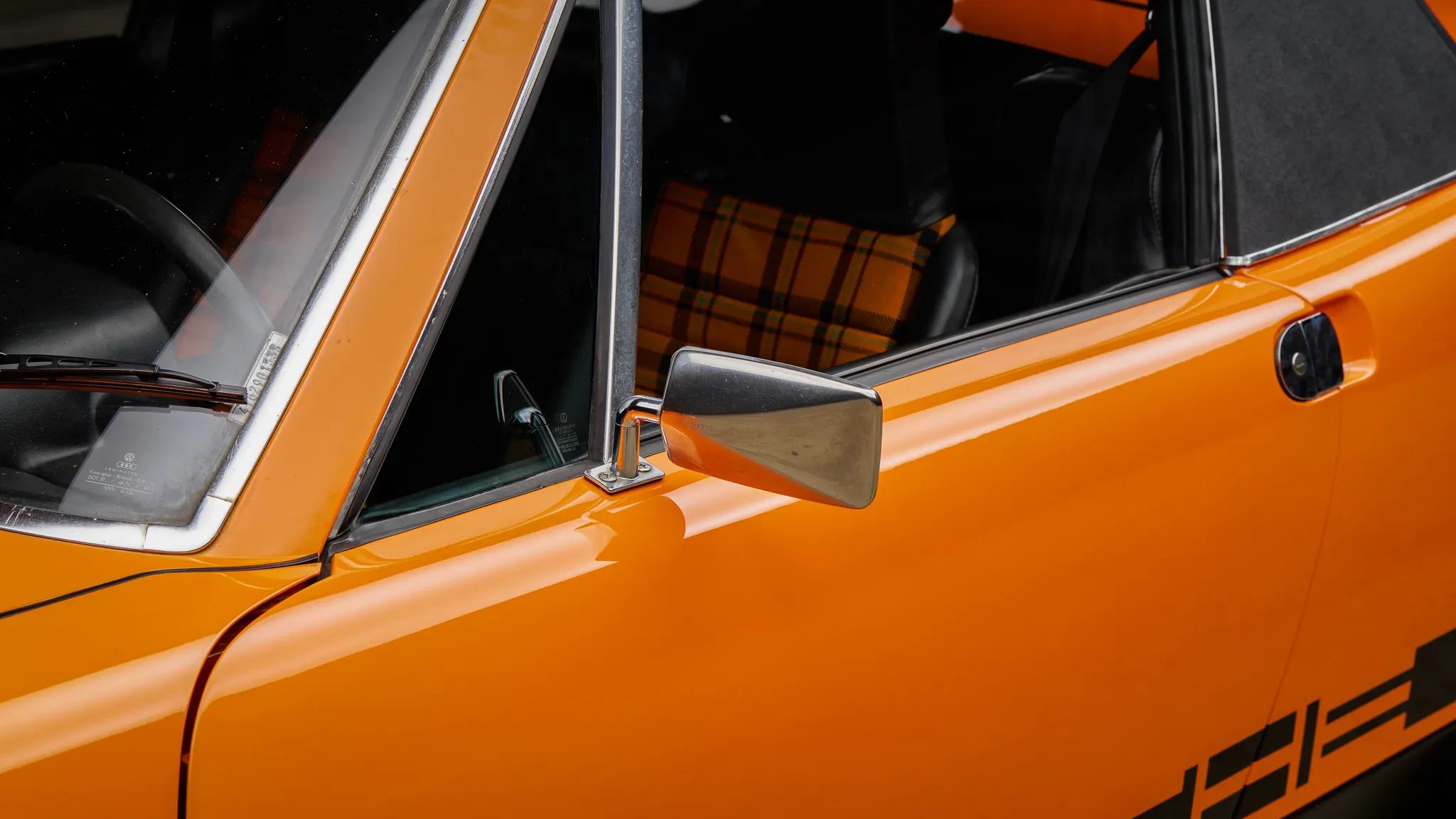 1976 Porsche 914 2.0 in Nepal Orange