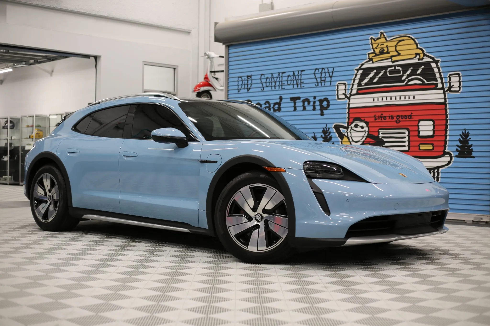 2022 Porsche Taycan 4 Cross Turismo in Frozen Blue Metallic