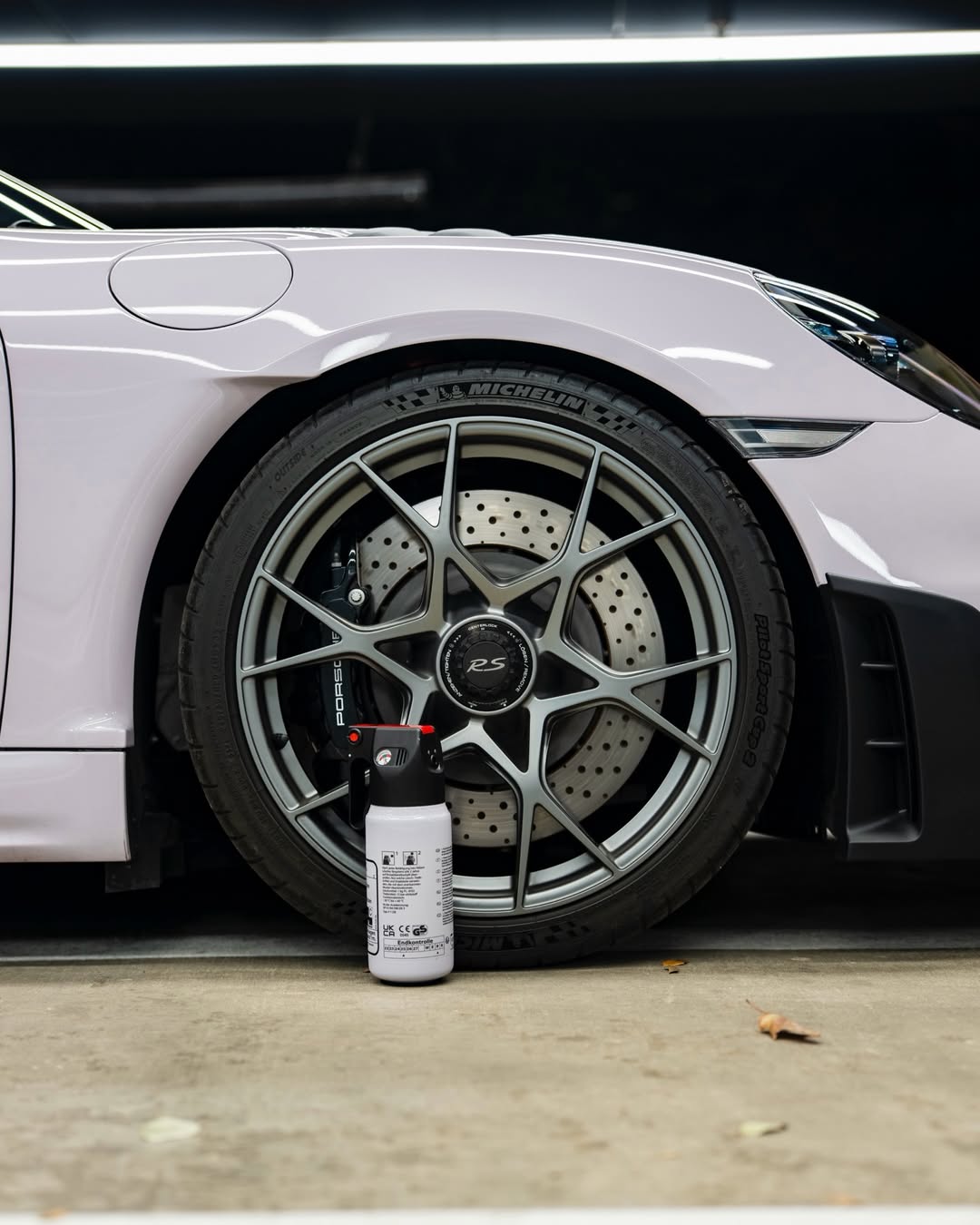 2025 Porsche 718 Cayman GT4 RS in Moon Gem