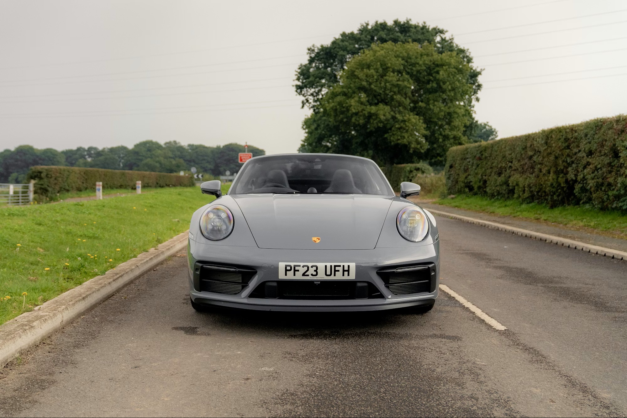 2023 Porsche 911 (992) Targa 4 GTS in Arctic Grey