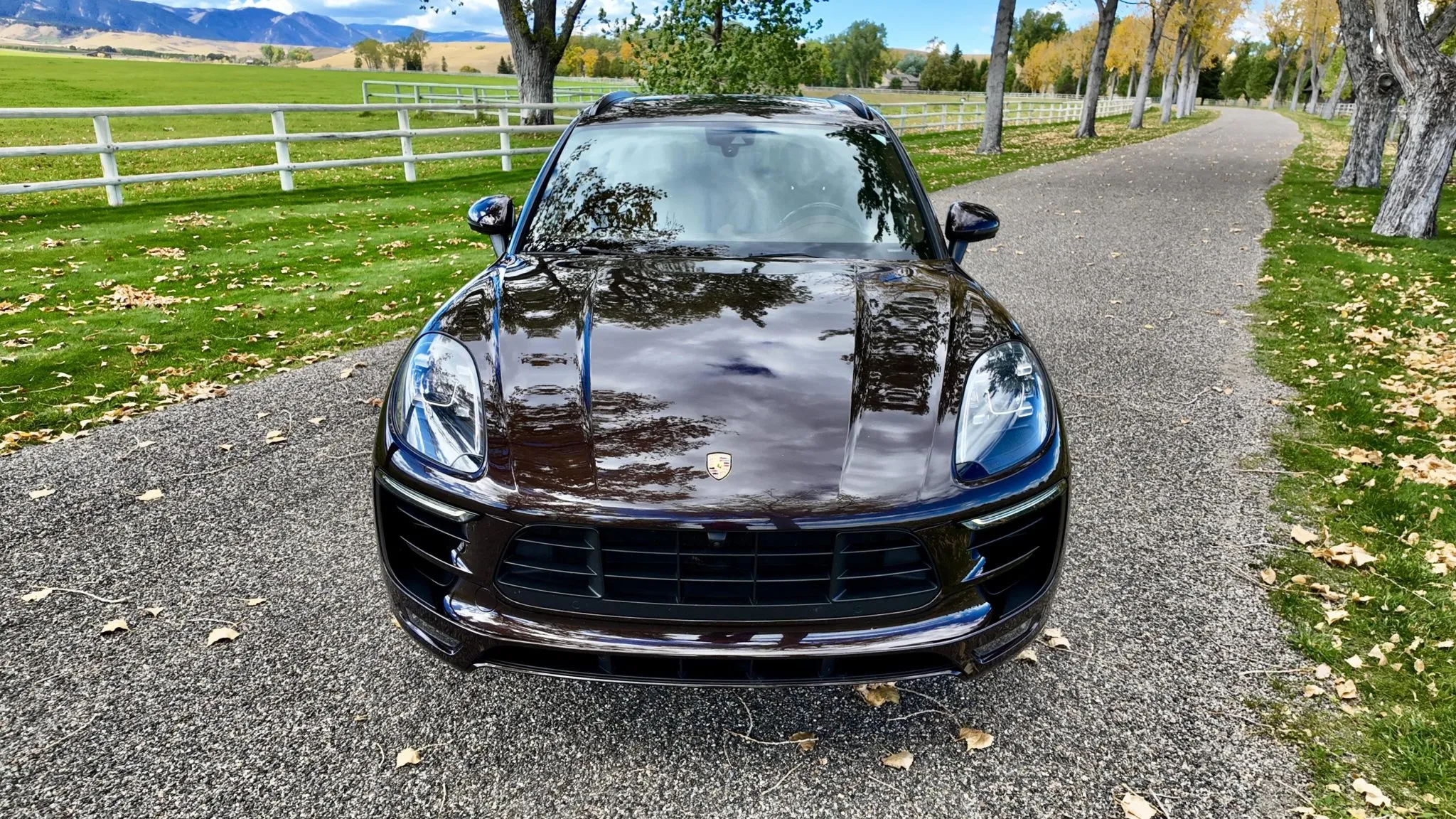 2017 Porsche Macan GTS in Mahogany Metallic