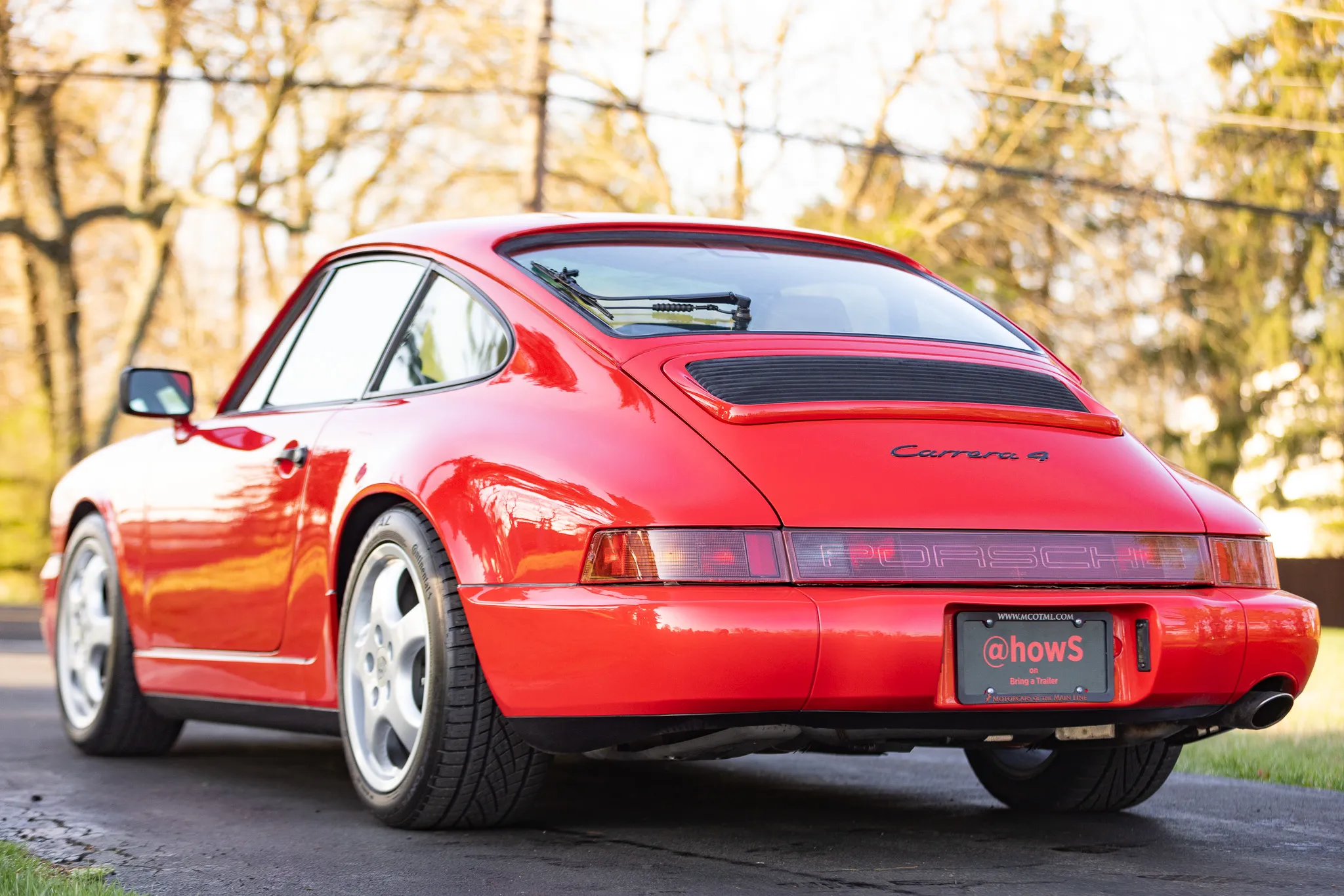 1990 Porsche 911 Carrera 4 Coupe in Guards Red