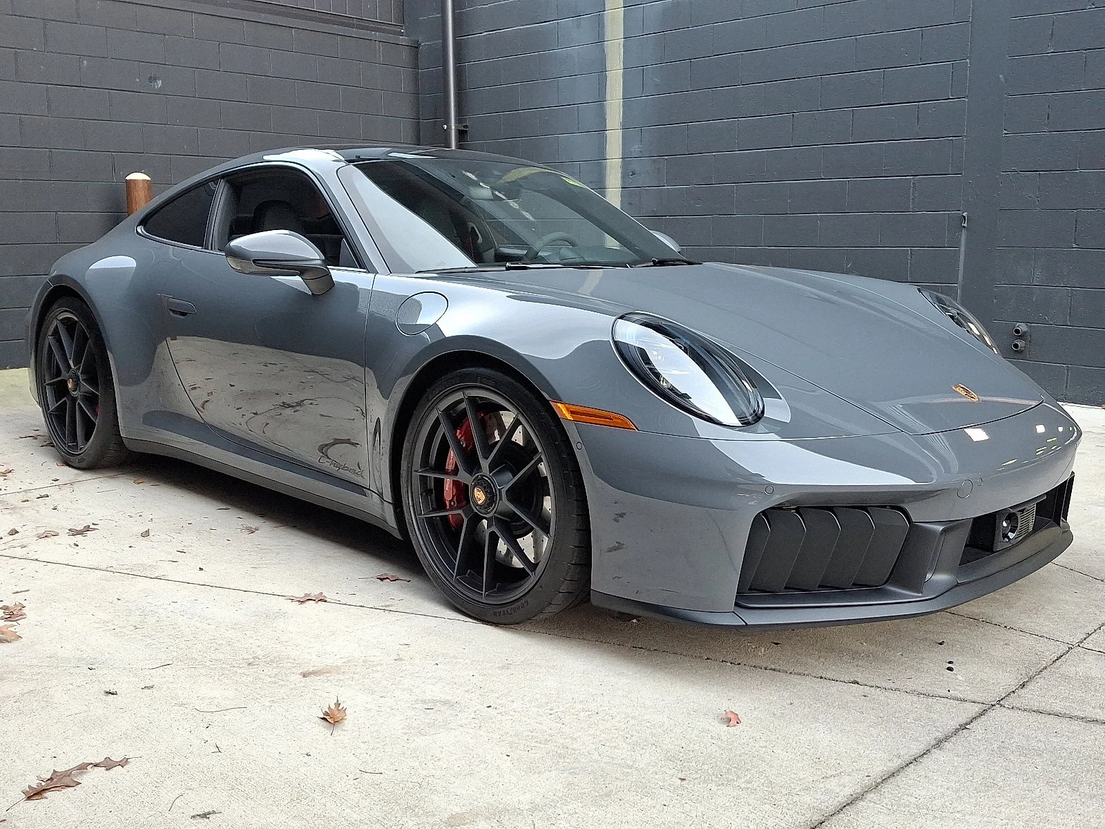 2025 Porsche 911 Carrera GTS In Vanadium Grey Metallic