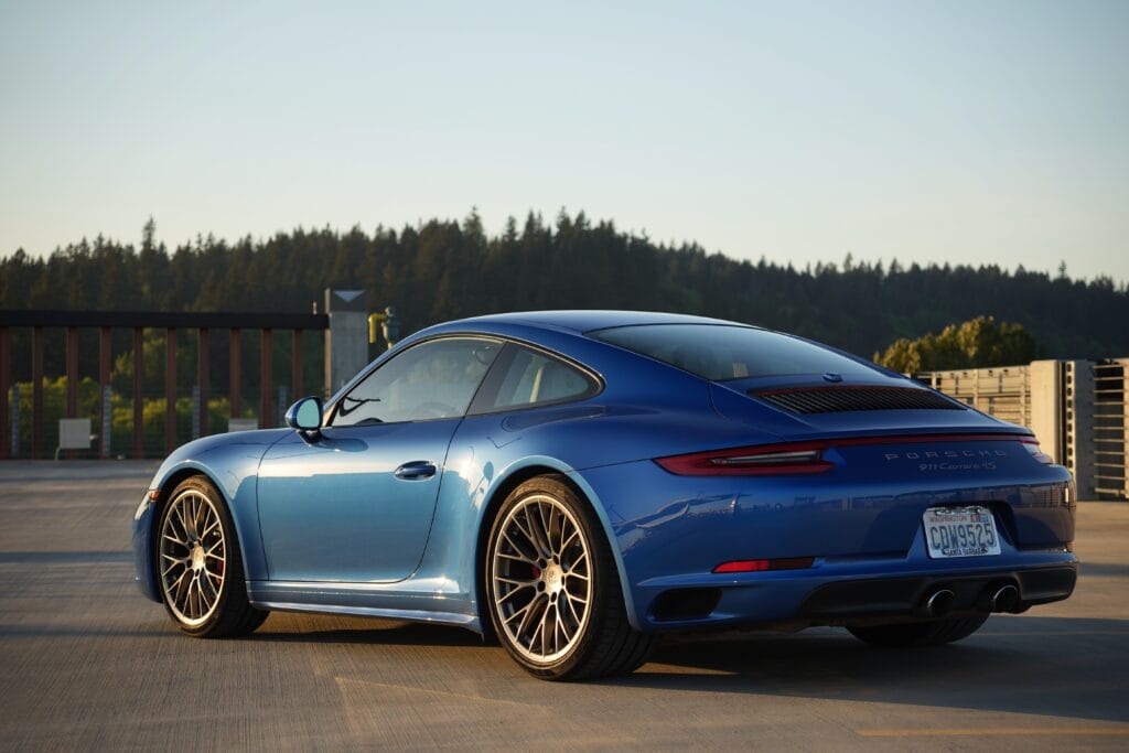 2017 Porsche 991.2 Carrera 4S Coupe In Sapphire Blue Metallic