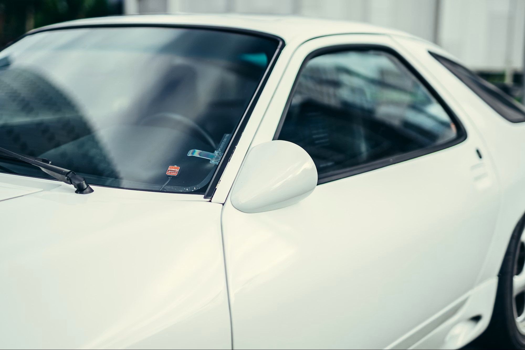 1988 Porsche 928 S4 in White