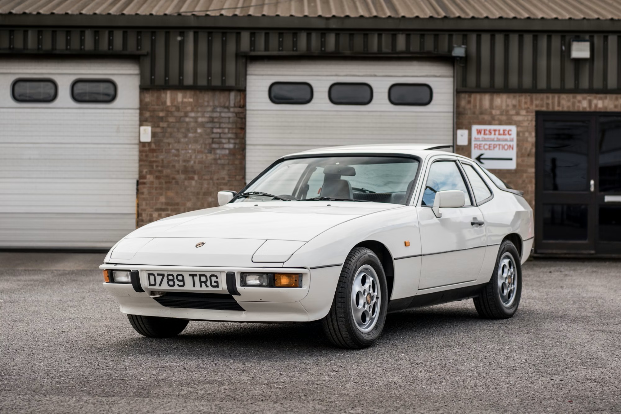 1986 Porsche 924 S in White