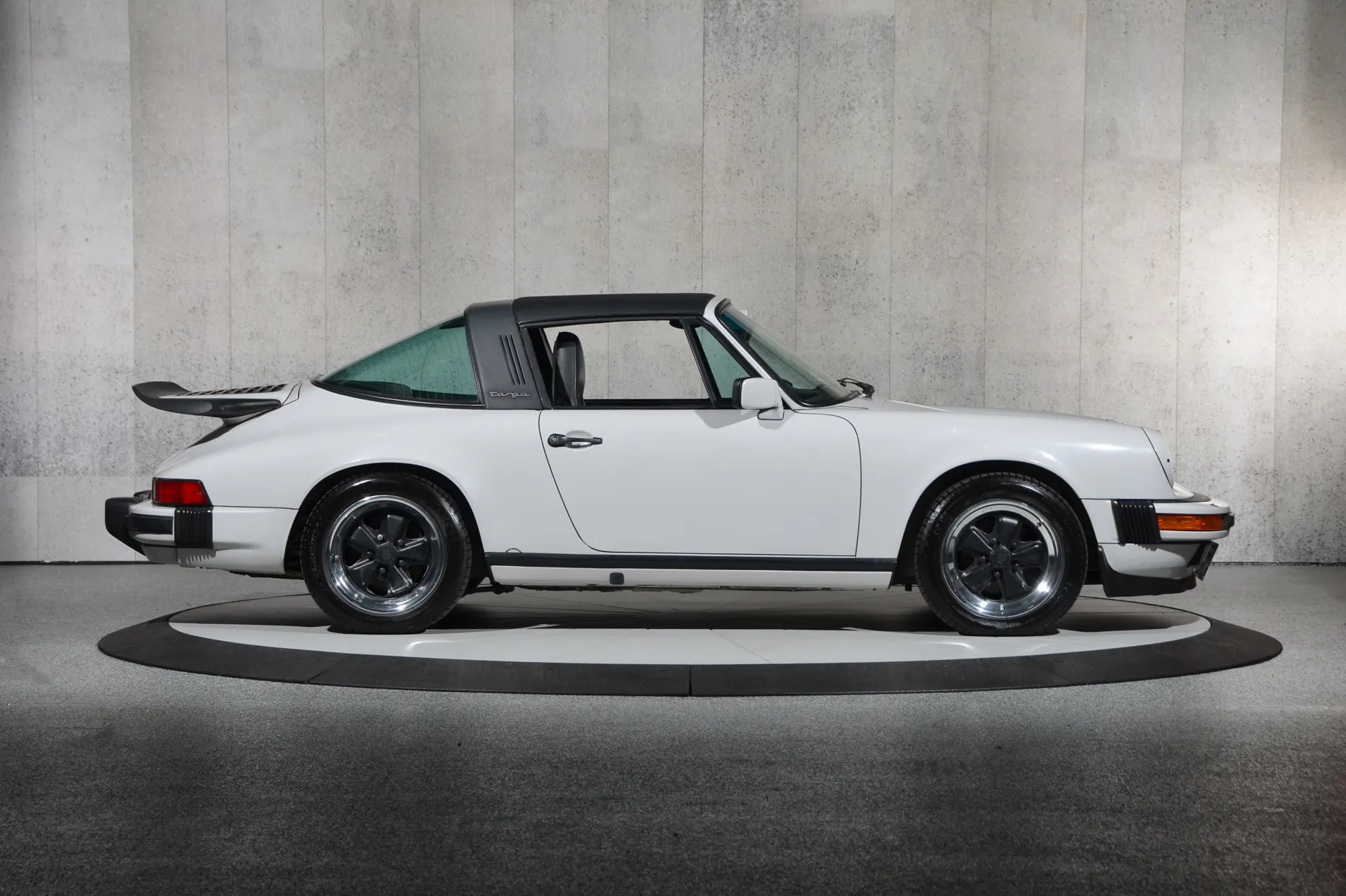 1986 Porsche 911 Carrera Targa in Marble Grey