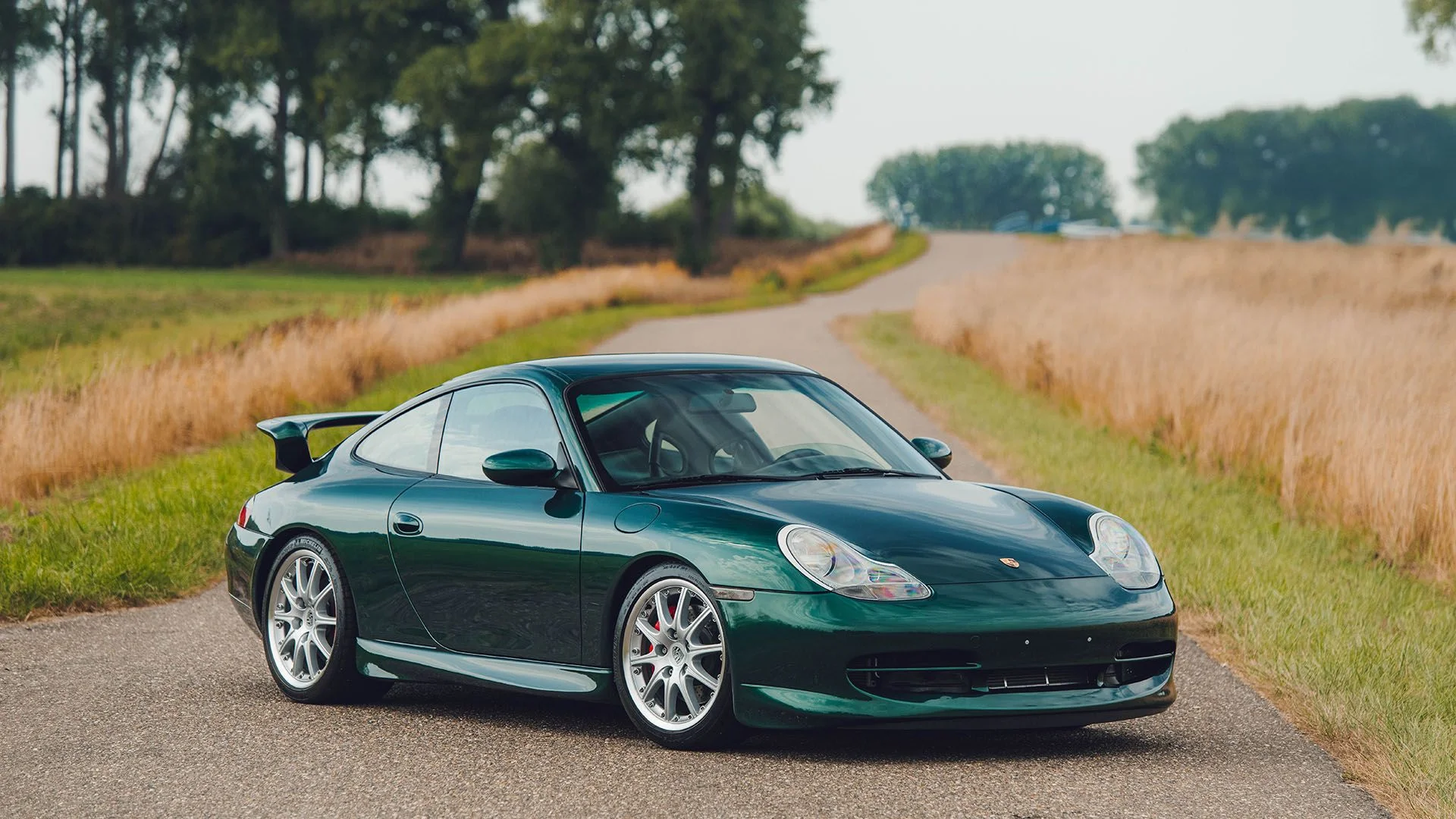 2001 Porsche 911 GT3 in Rainforest (Jungle) Green Metallic