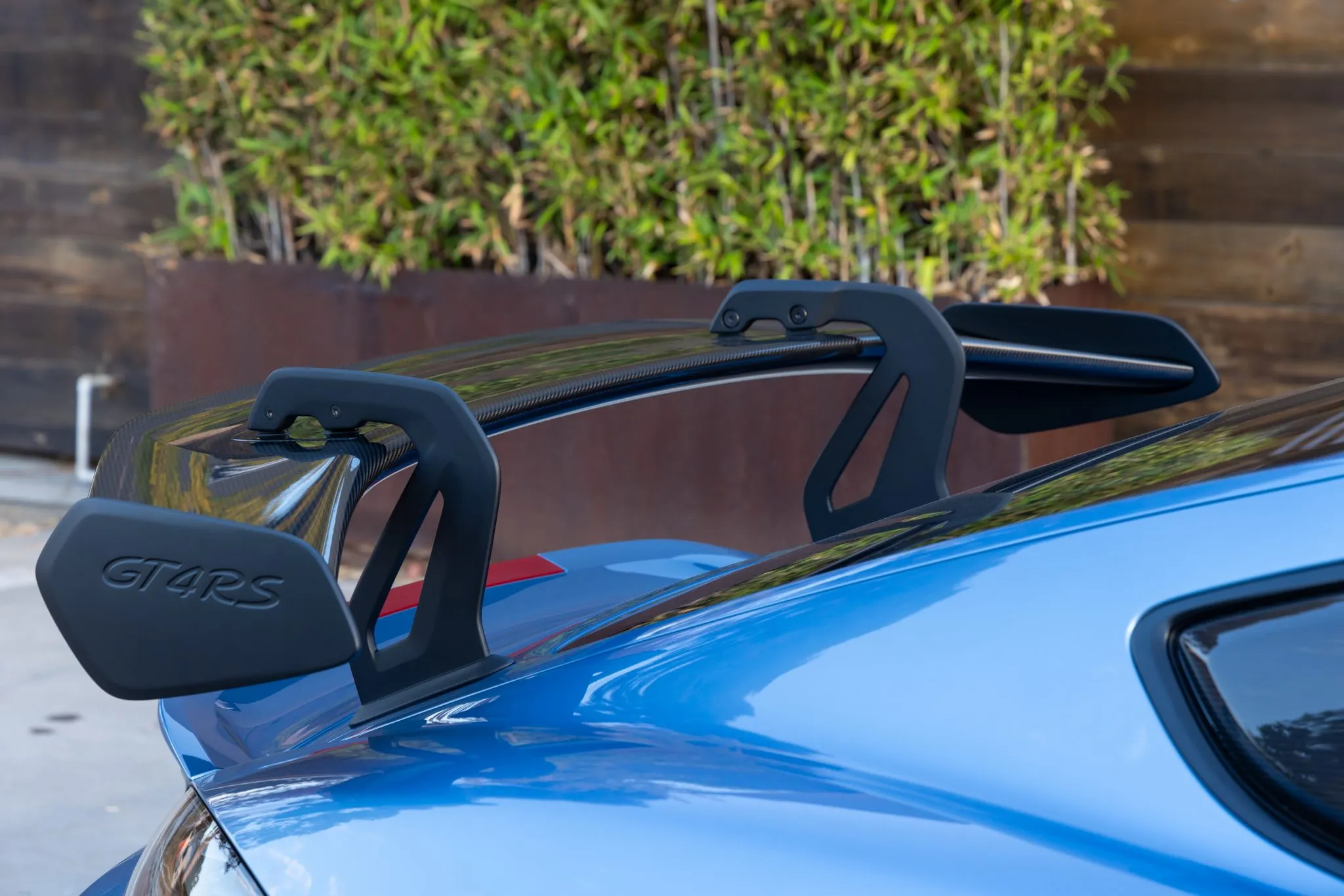 2023 Porsche 718 Cayman GT4 RS Weissach in Gemini Metallic