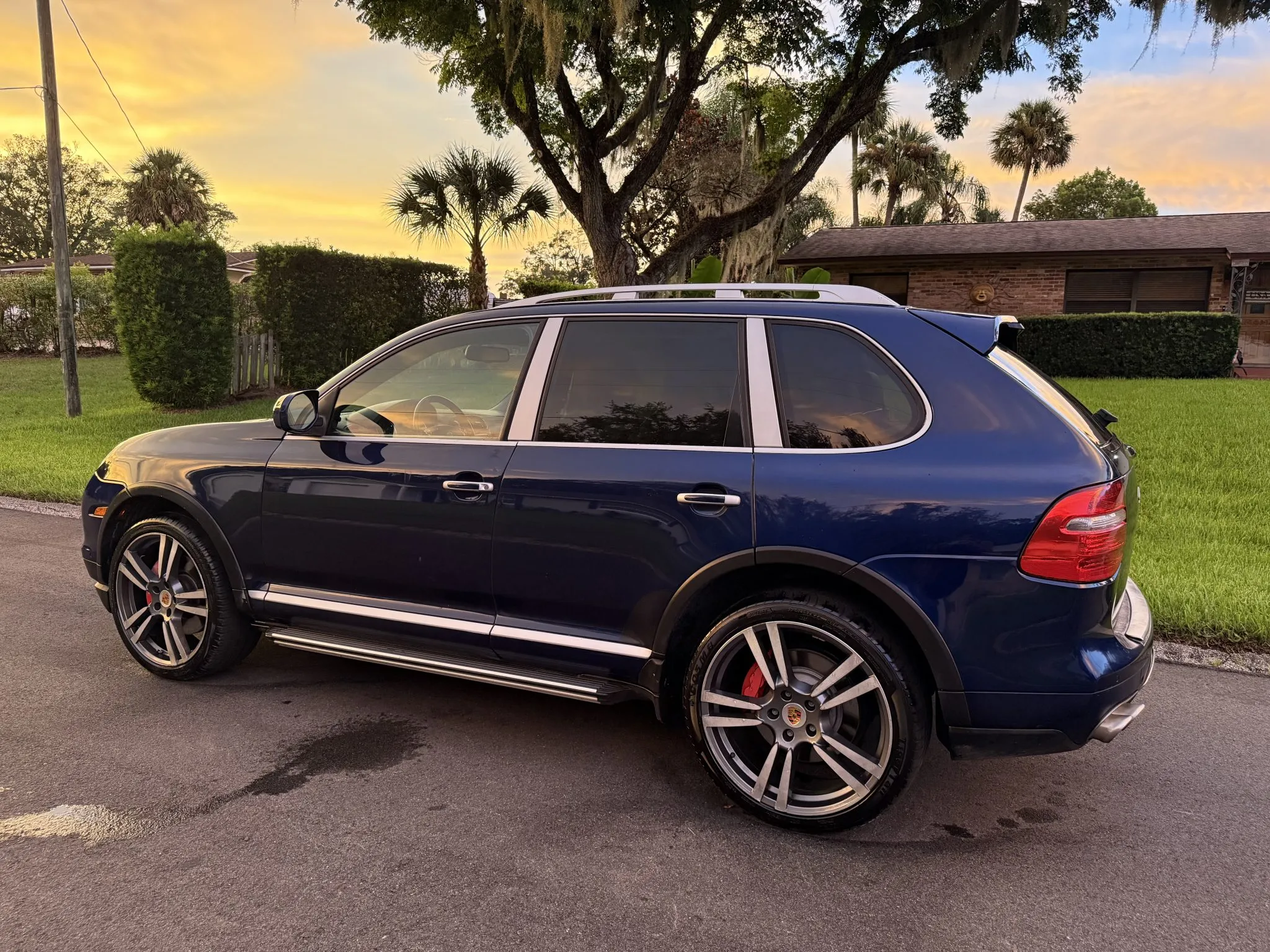 2008 Porsche Cayenne Turbo in Marine Blue Metallic