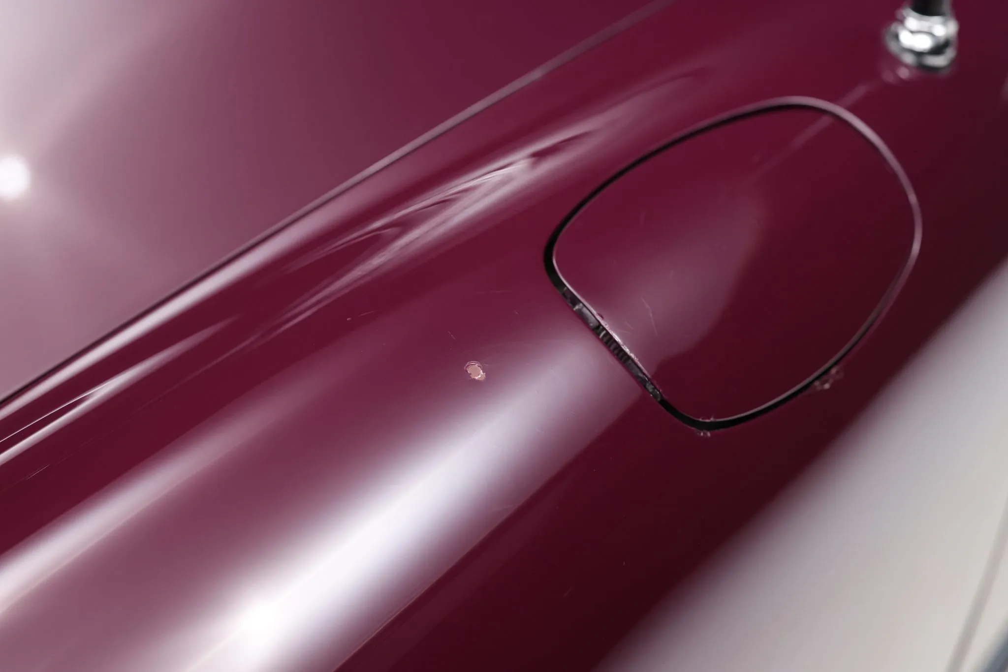 1973 Porsche 911T Coupe in Aubergine