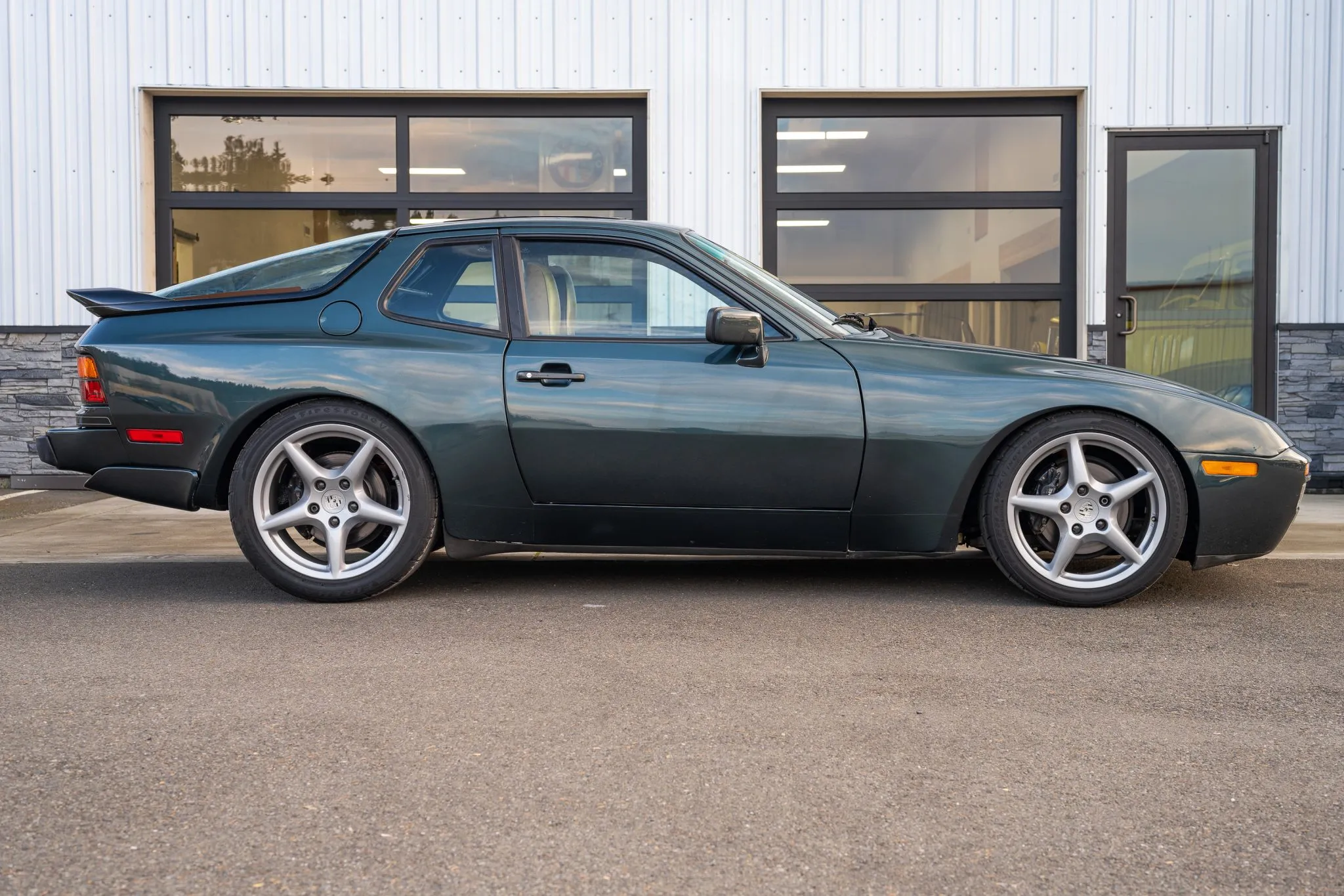 1987 Porsche 944 Turbo in Nile Green Metallic