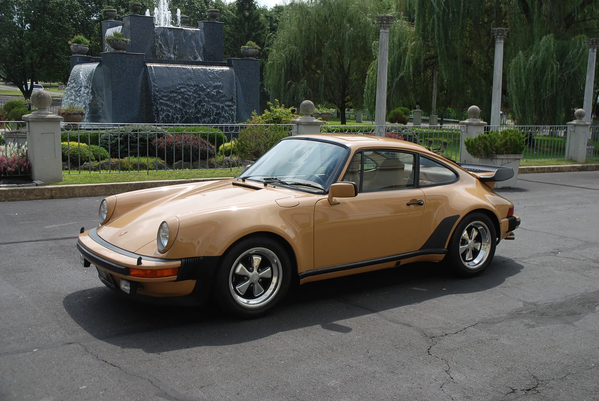 1978 Porsche 911 Turbo in Cashmere Beige
