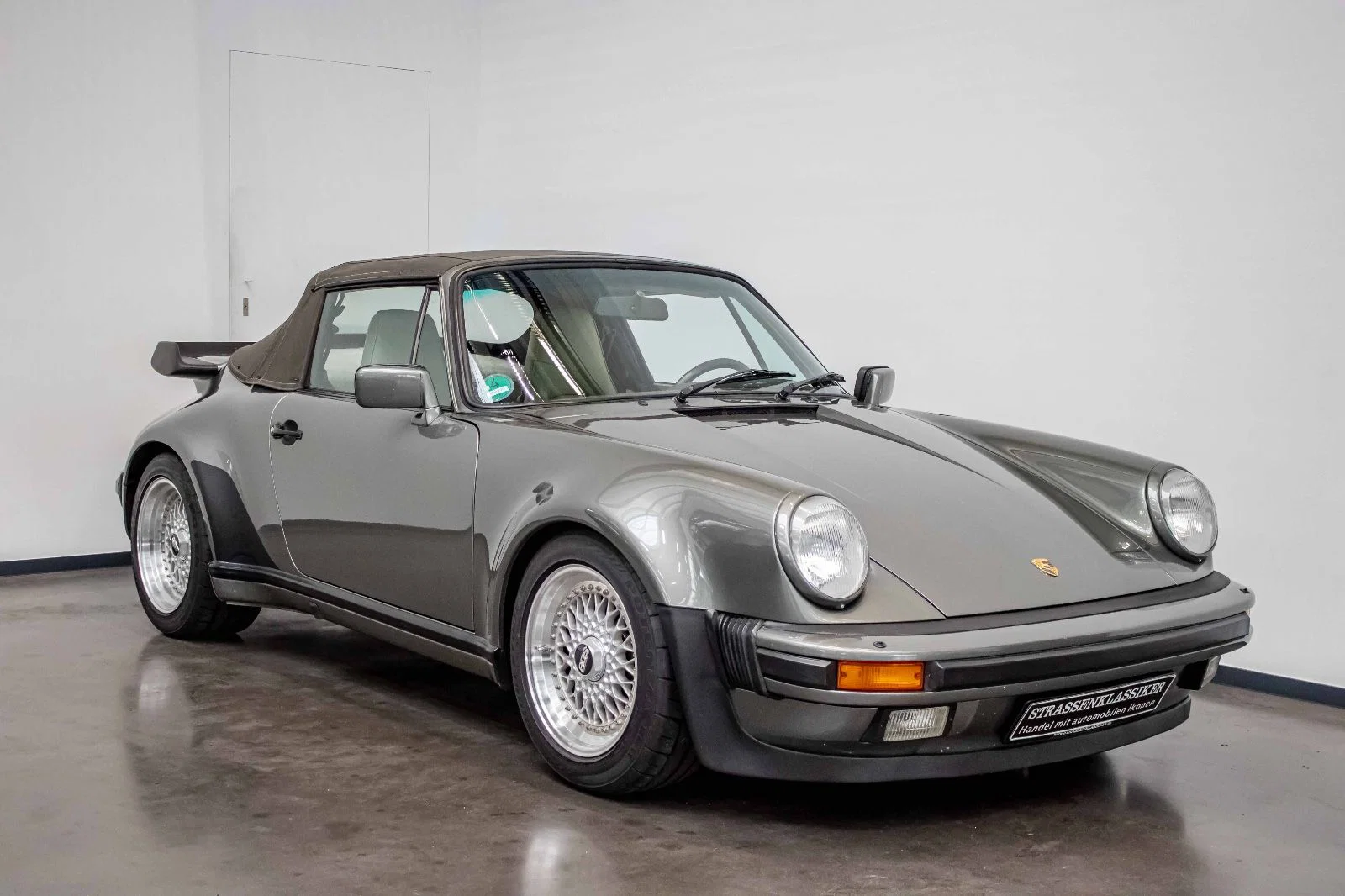 1988 Porsche 911 Turbo 3.3 Cabriolet in Rock Green Metallic