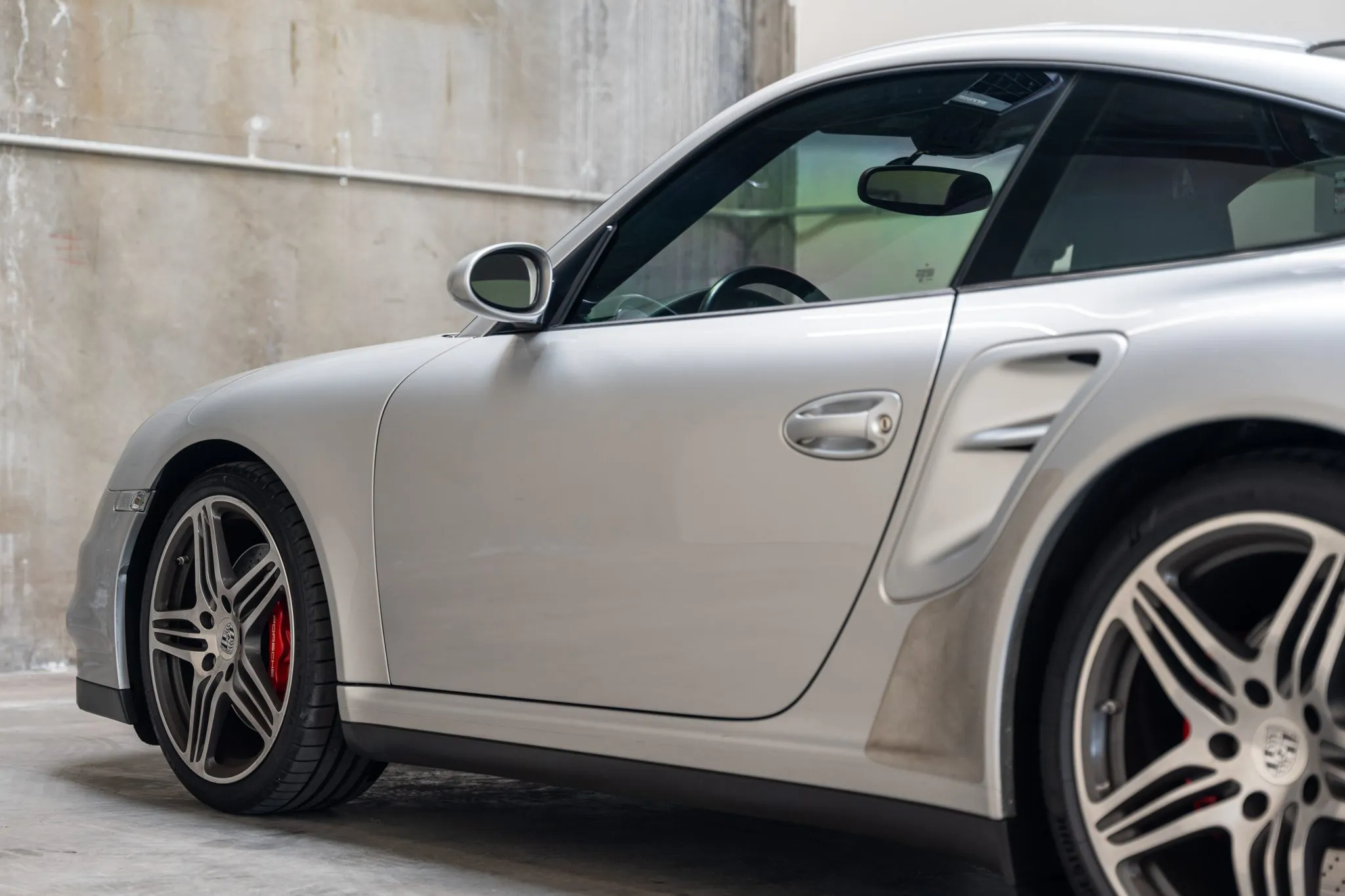 2007 Porsche 911 Turbo Coupe in Arctic Silver Metallic
