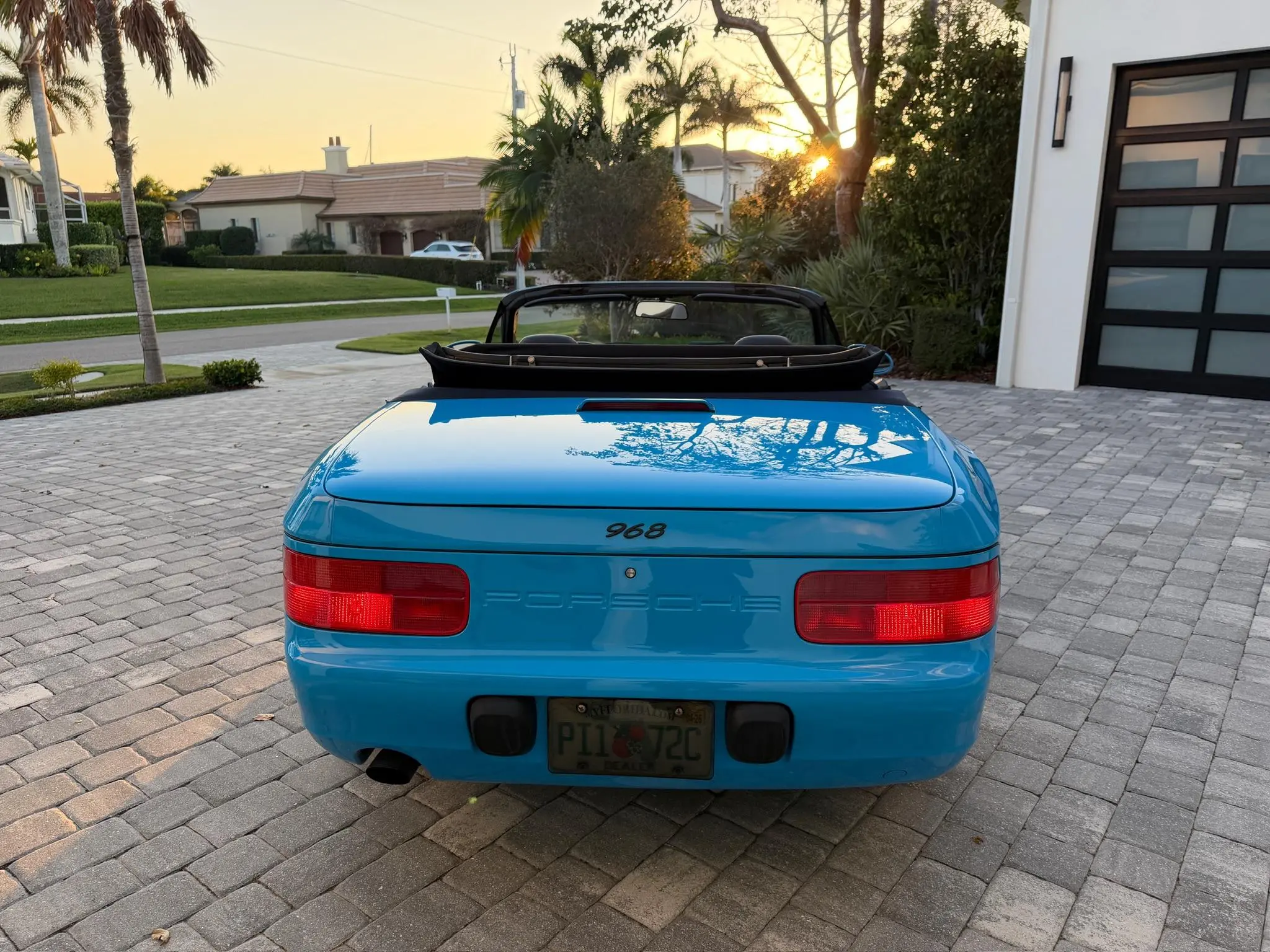 1994 Porsche 968 Cabriolet in Riviera Blue
