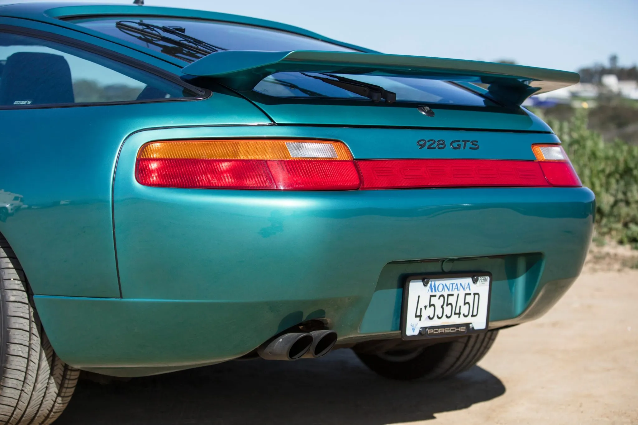 1992 Porsche 928 GTS in Wimbledon Green Metallic