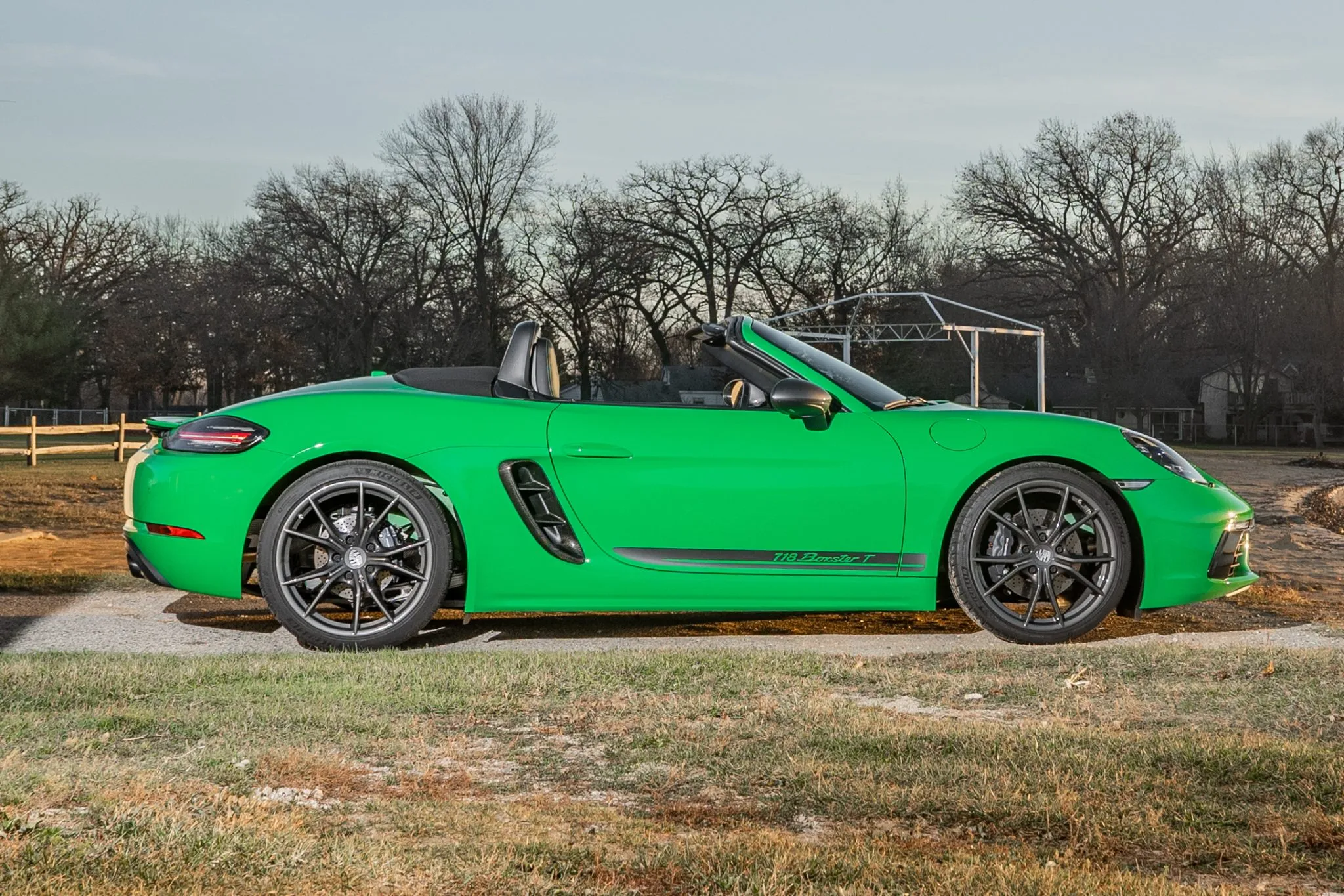 2021 Porsche 718 Boxster T 4.0 in Python Green