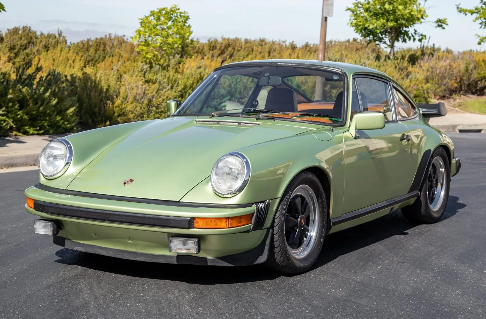 1980 Porsche 911SC Coupe in Light Green Metallic