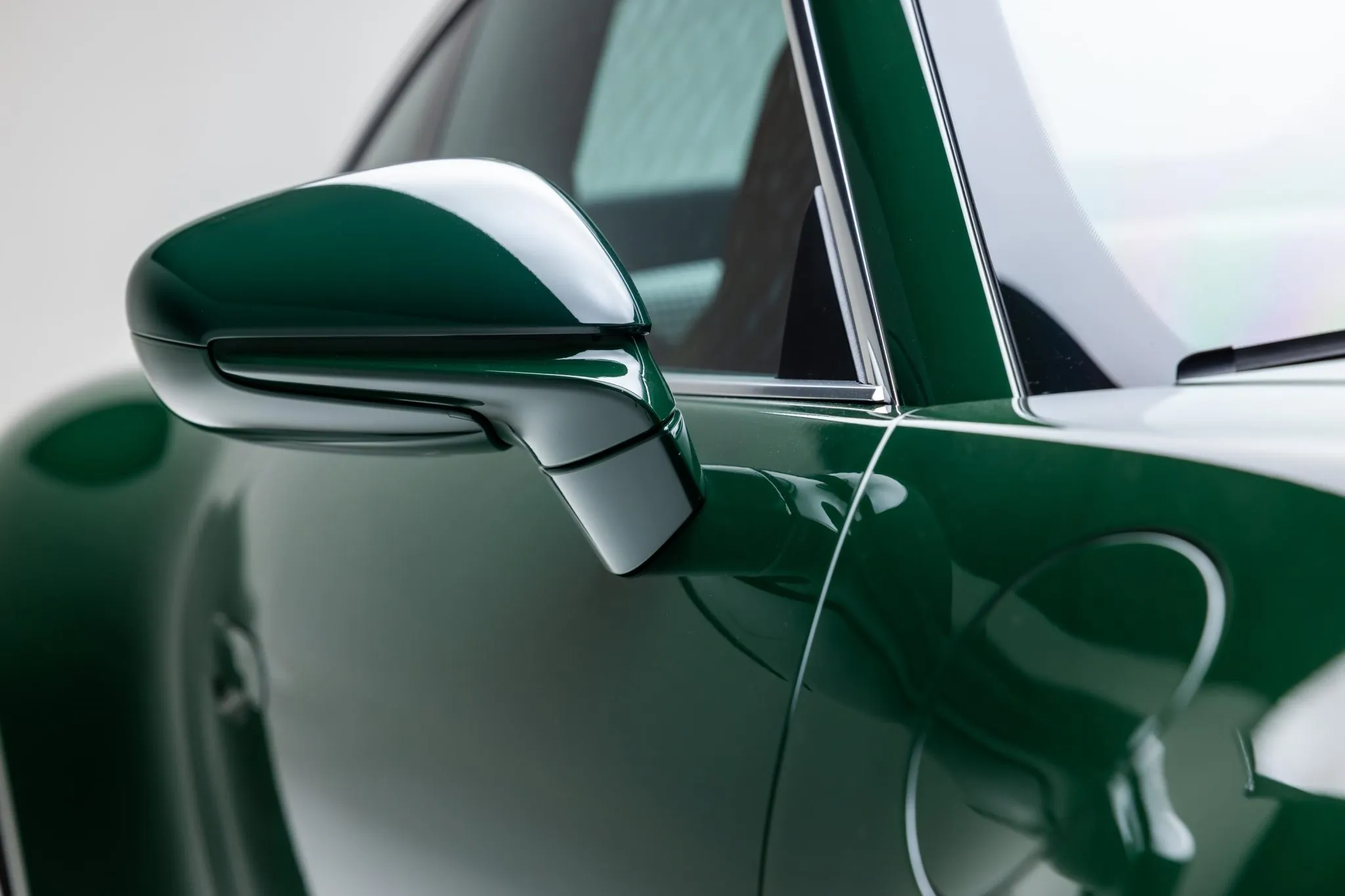 2023 Porsche 911 Sport Classic in Irish Green