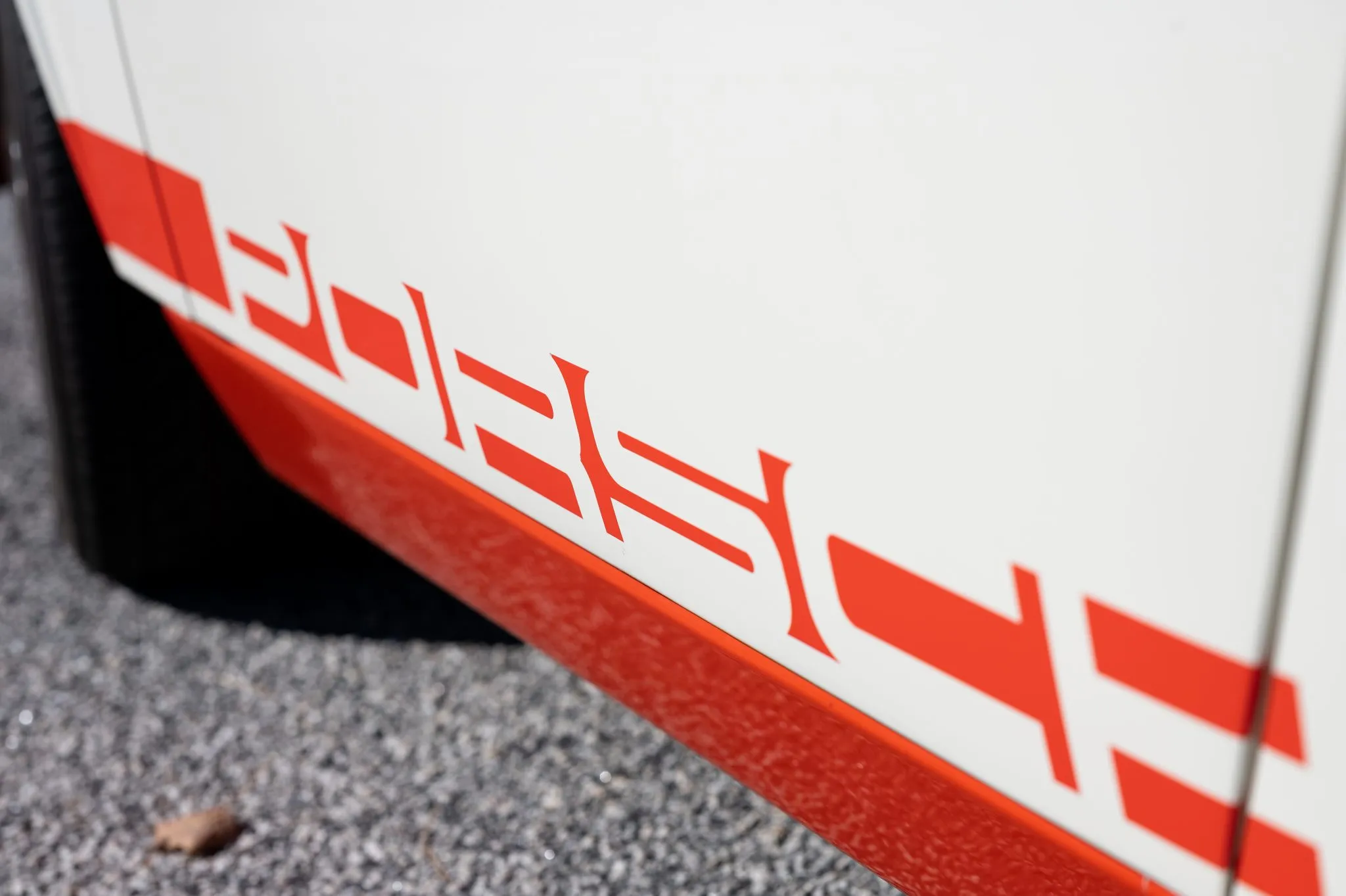 1974 Porsche 914 2.0 in LE Creamsicle
