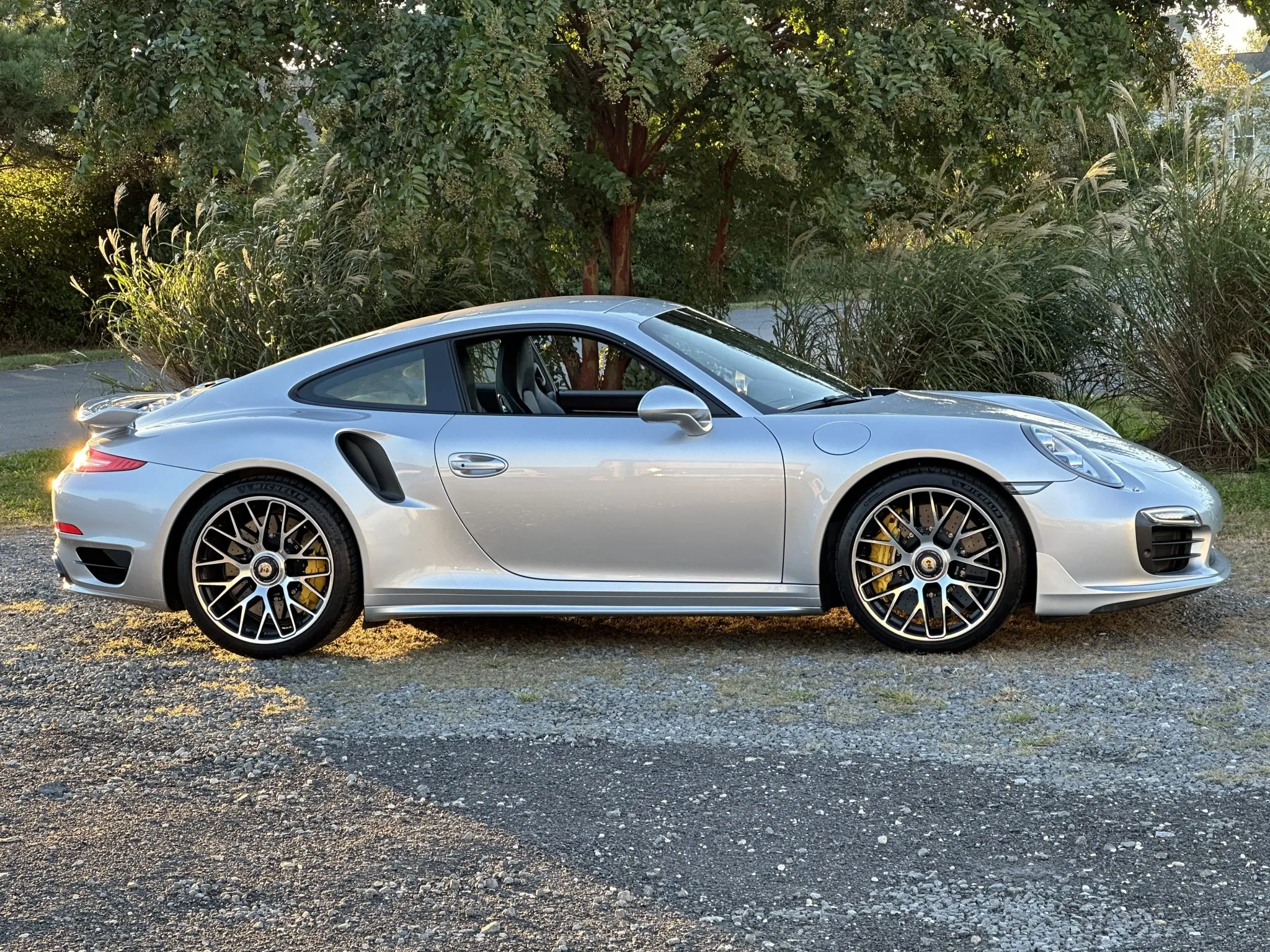 2015 Porsche 911 Turbo S Coupe in Rhodium Silver Metallic