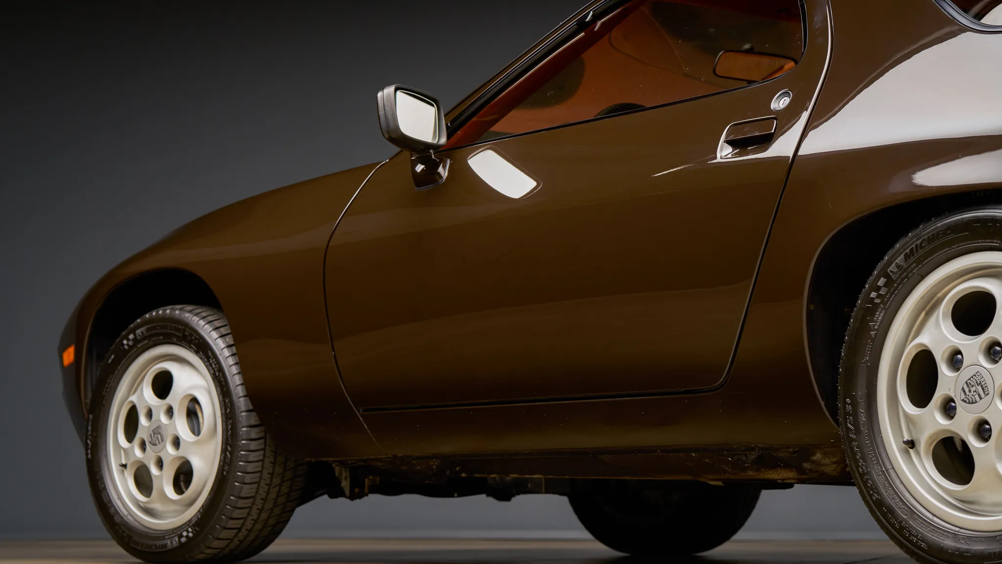1979 Porsche 928 in Mocha Brown