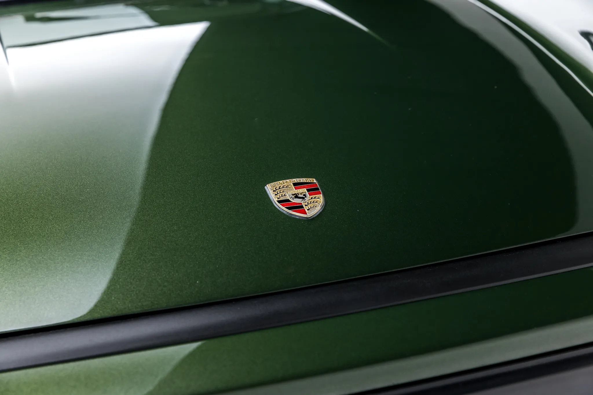 1977 Porsche 930 Turbo Carrera in Metallic Green
