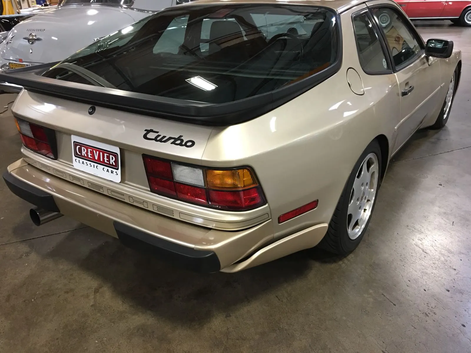 1989 Porsche 944 Turbo in Bamboo Metallic