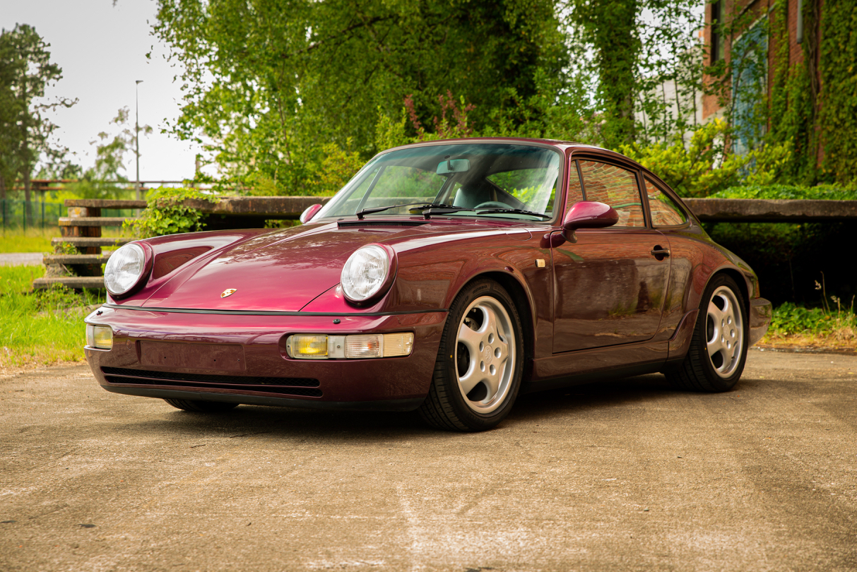 1992 Porsche 911 Carrera 4 in Amethyst Pearl