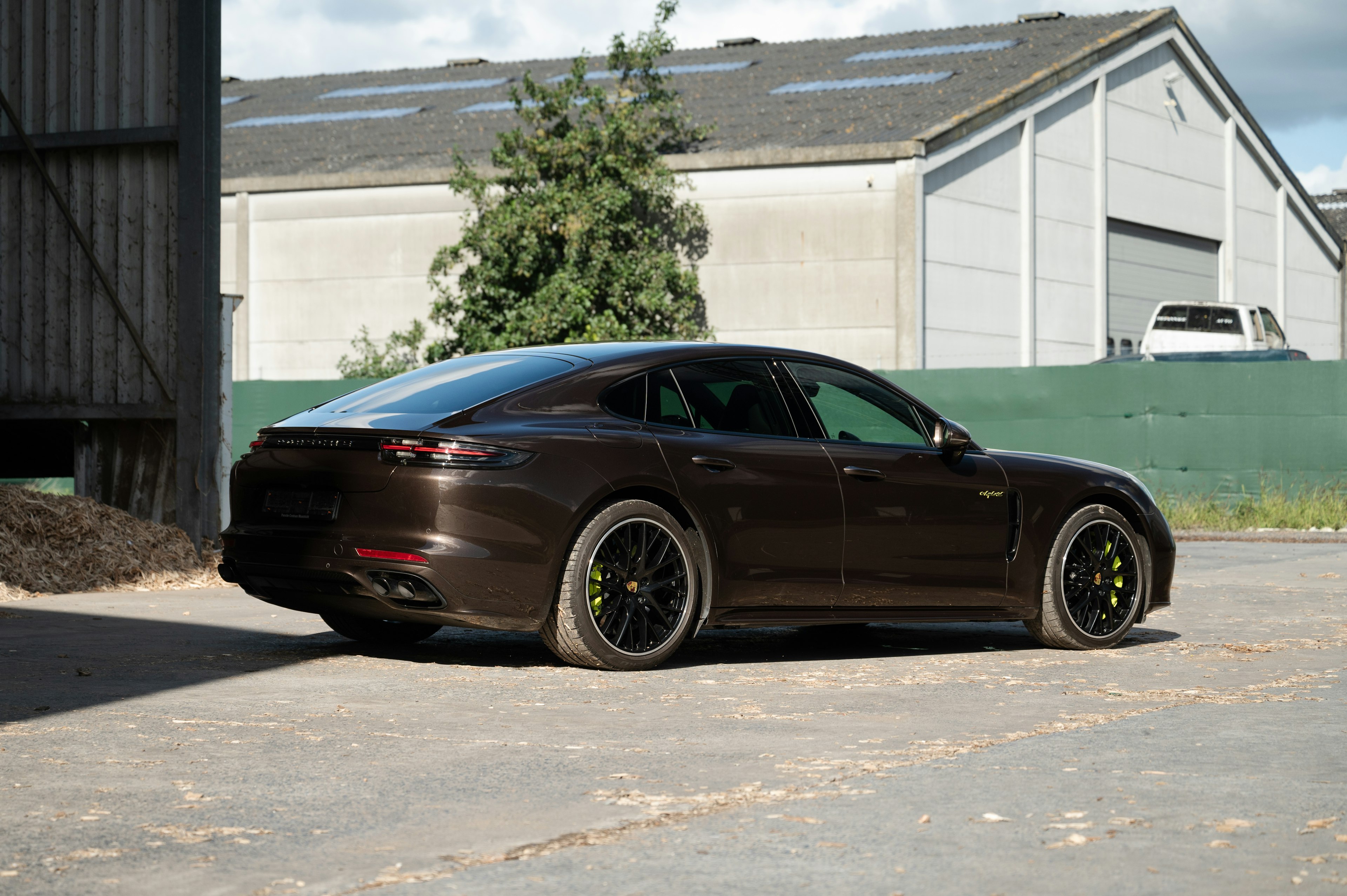 2018 Porsche Panamera Turbo S E-Hybrid in Ristretto Brown Metallic