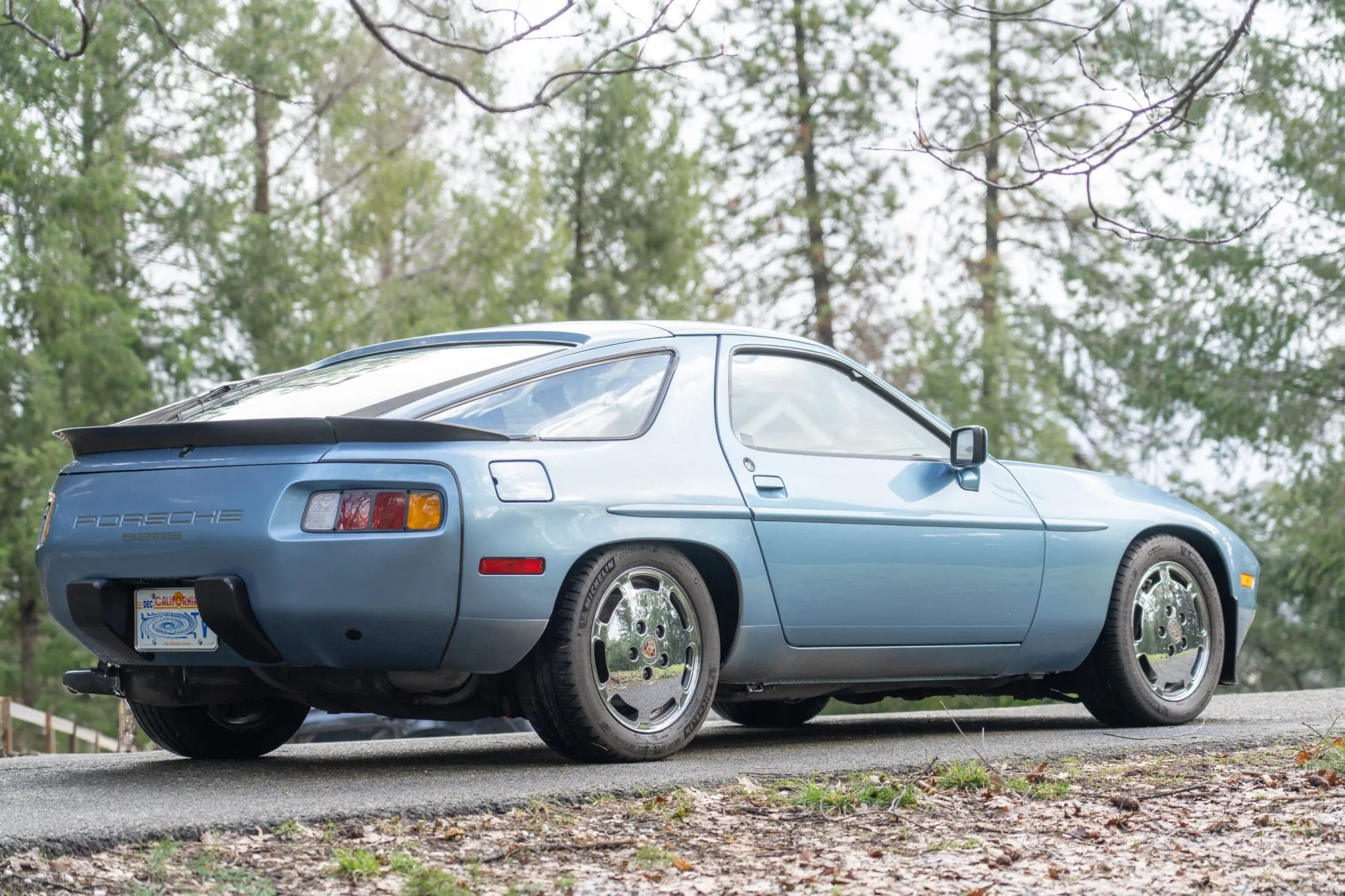 1986.5 Porsche 928S in Iris Blue Metallic