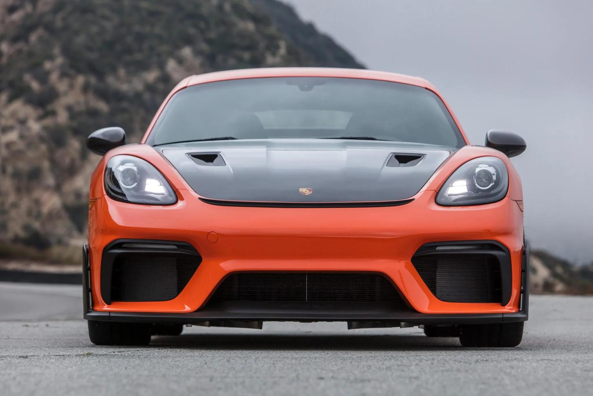 2023 Porsche 718 Cayman GT4 RS Weissach in Gulf Orange