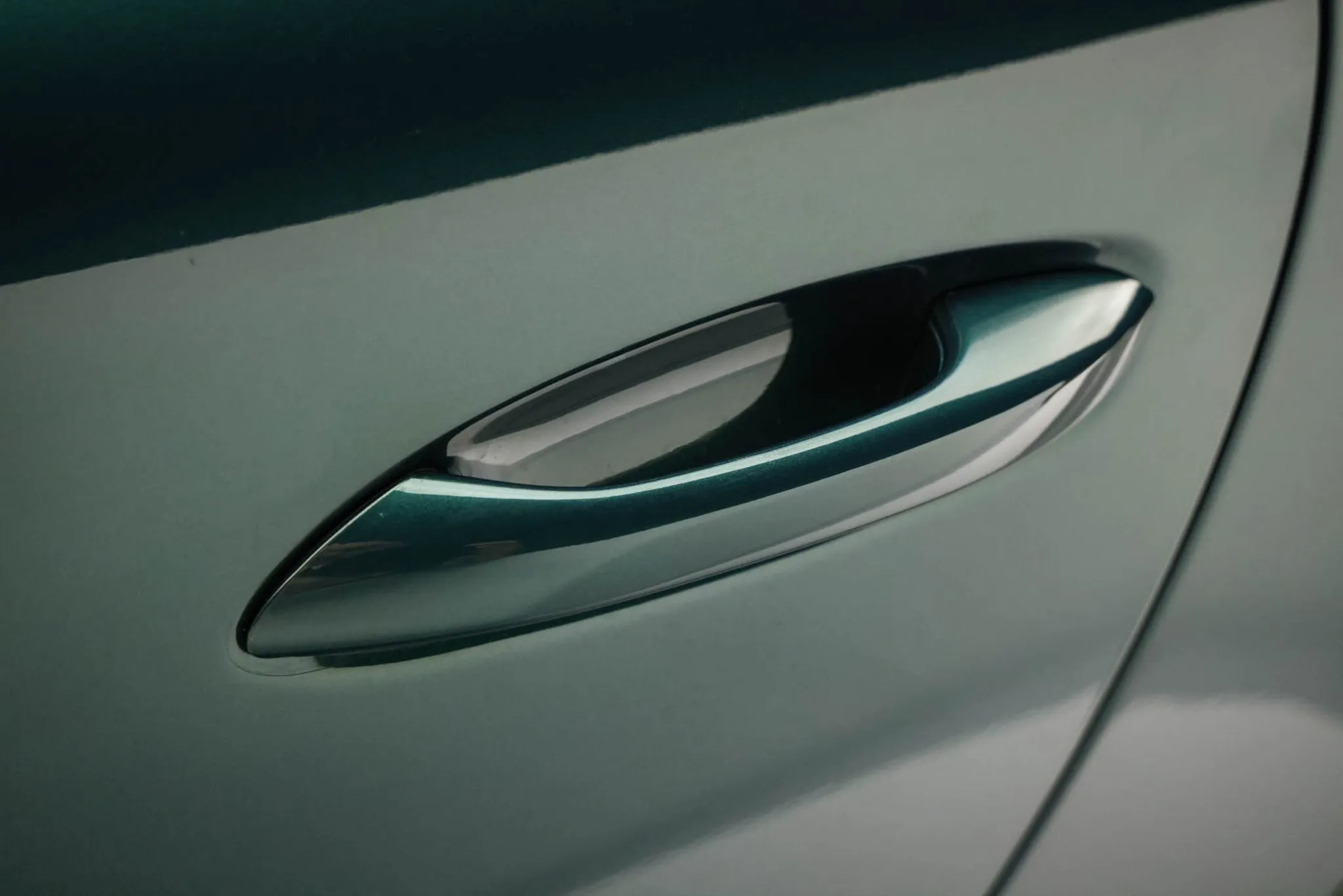 2019 Porsche 911 Speedster in Jet Green Metallic