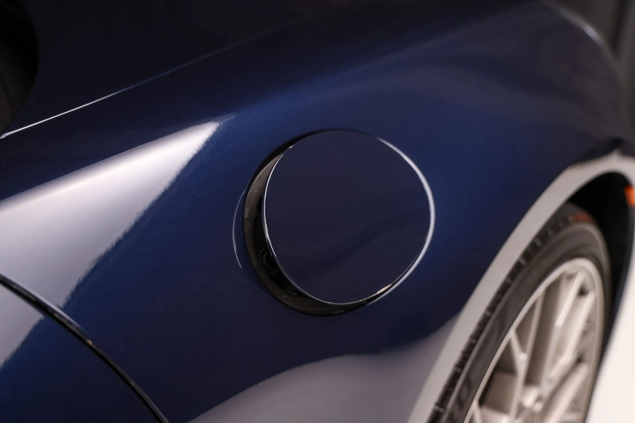 2022 Porsche 911 Targa 4S in Night Blue Metallic