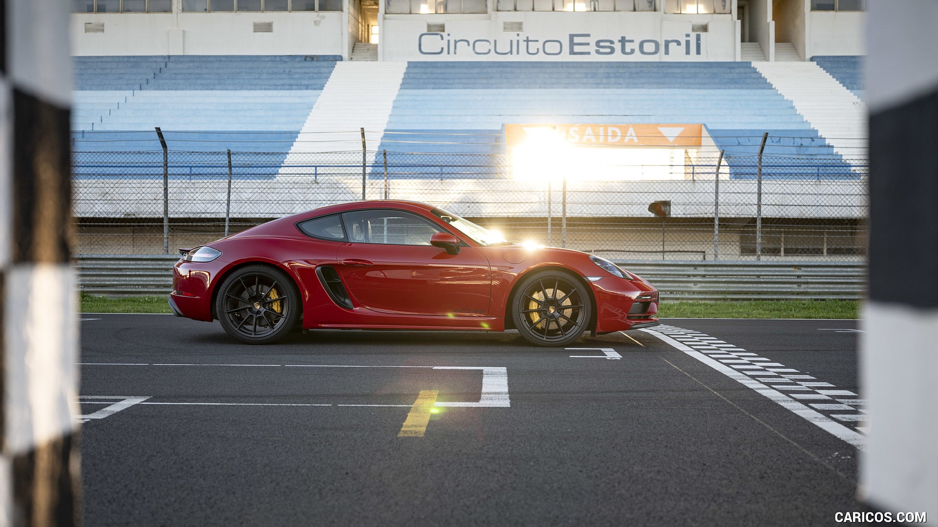 2020 Porsche 718 Cayman GTS 4.0 in Carmine Red