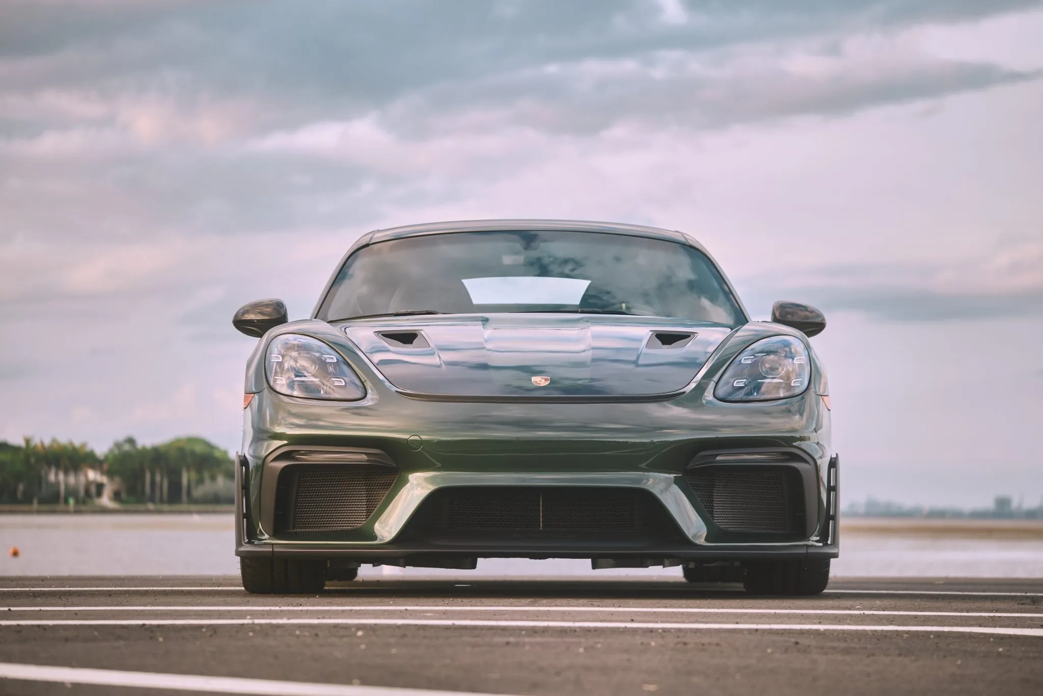 2024 Porsche 718 Cayman GT4 RS Weissach in Oak Green Metallic