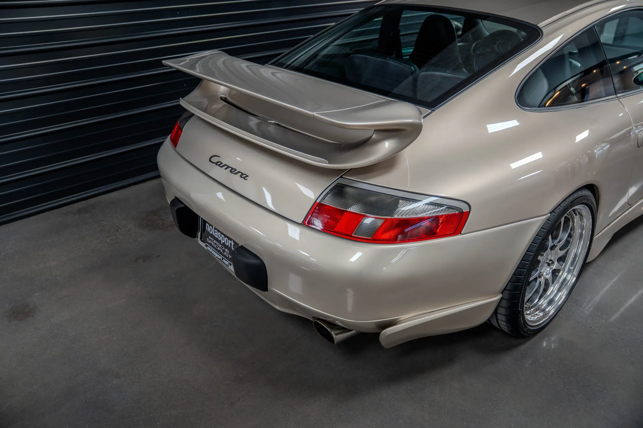 1999 Porsche 911 Carrera Coupe in Mirage Metallic